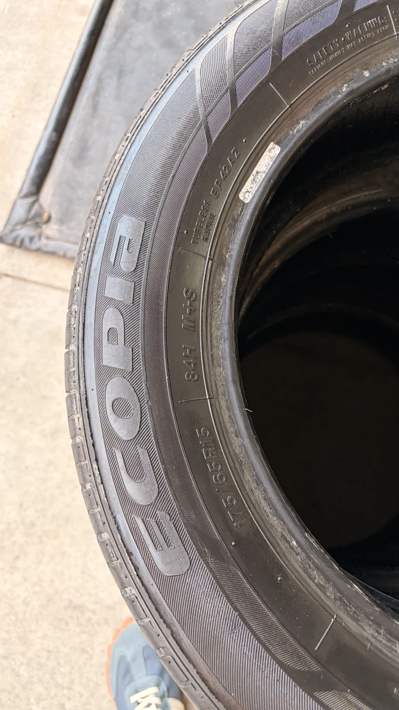 Set of 4 Bridgestone Ecopia EP422 Tires - photo 4
