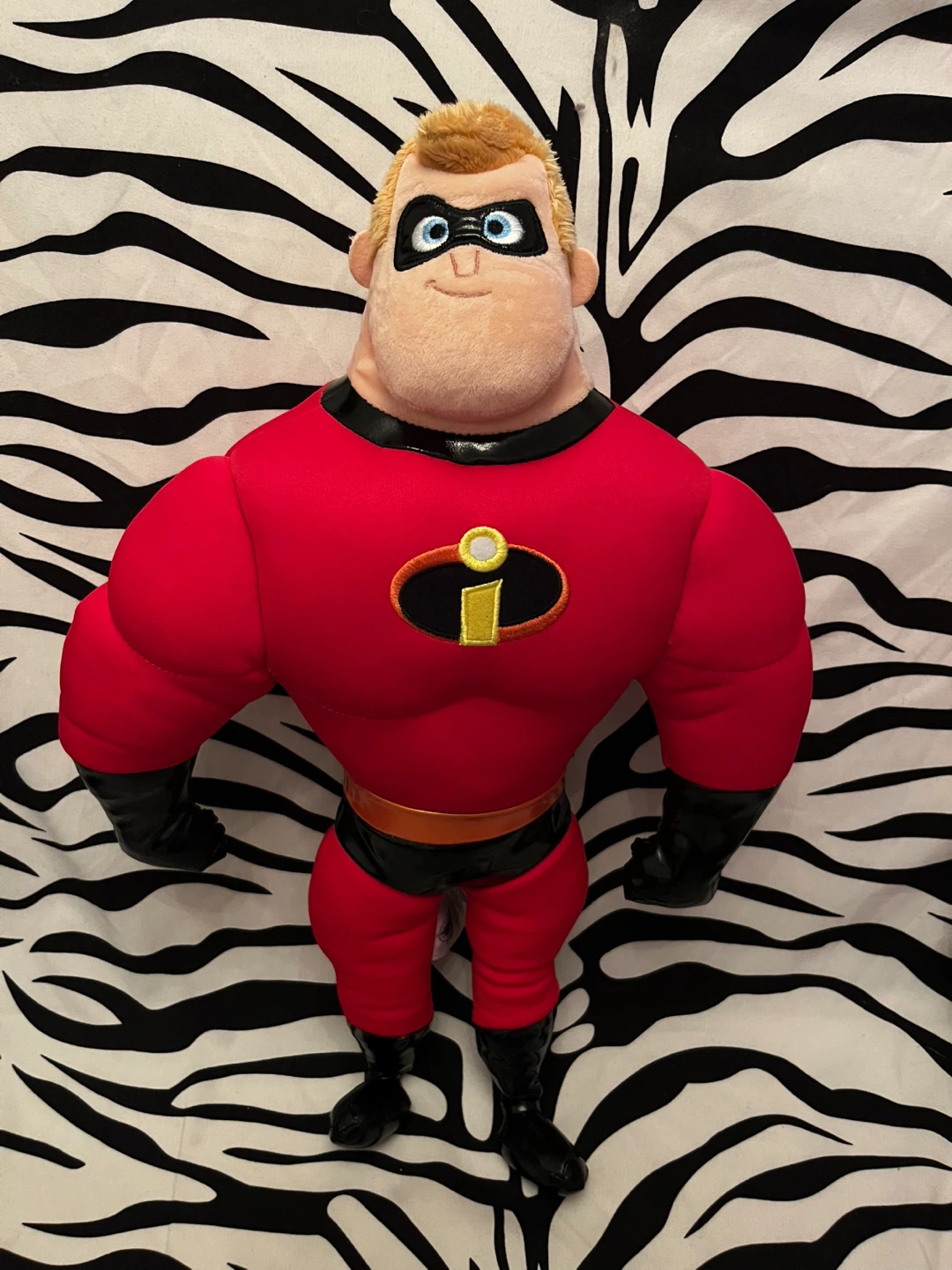 ⚡️ Disney Store Mr. Incredible plush toy Pixar The Incredibles⚡️ - photo 2