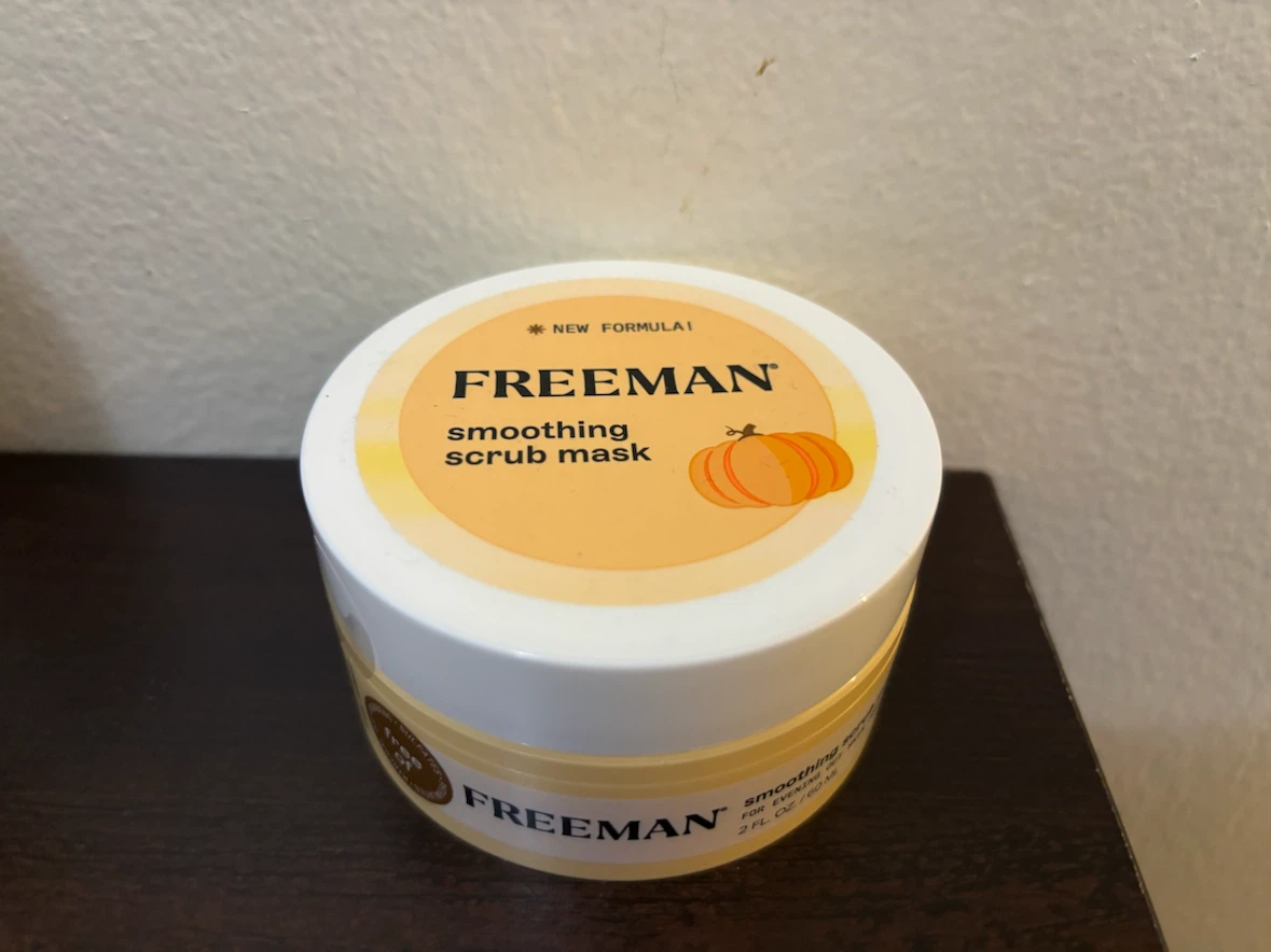 NEW-CLEARANCE-Freeman Smoothing Pumpkin Scrub Mask