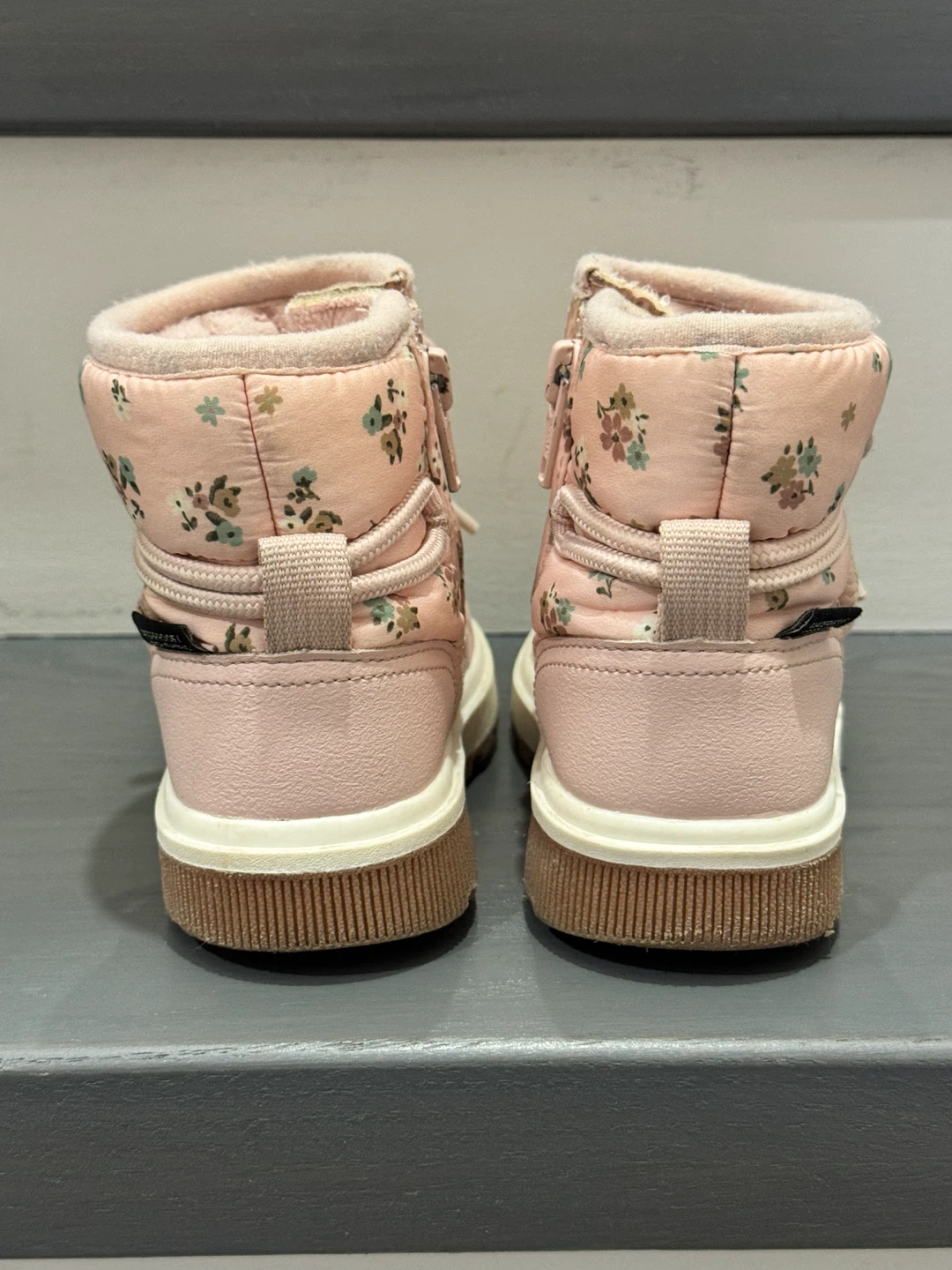 Girl toddler winter boots size 7.5 - photo 2