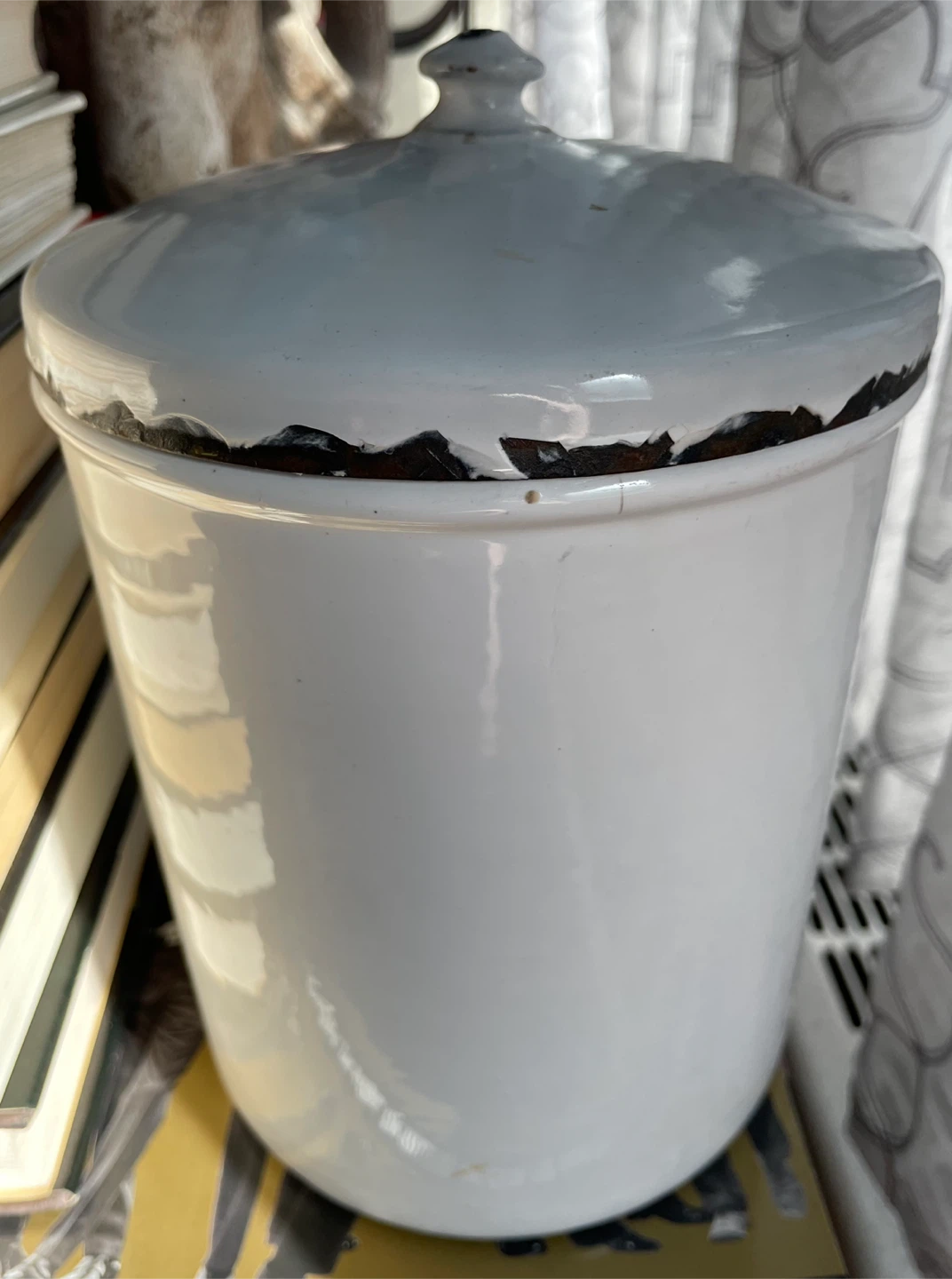 Vintage Enamel English Tea Canister With Lid - photo 5
