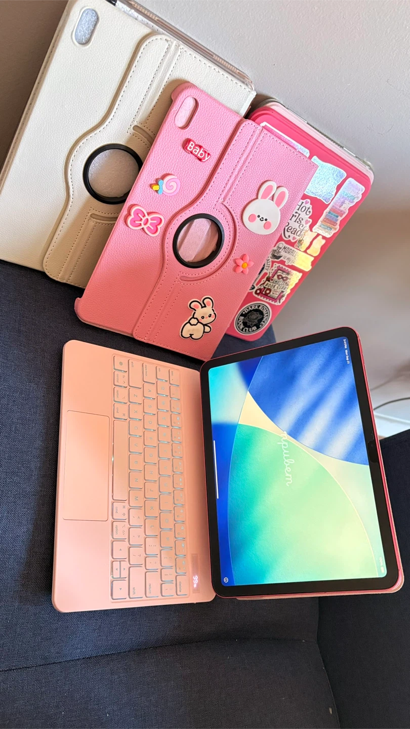 iPad 10th gen pink Bundle with Keyboard Case. - photo 4