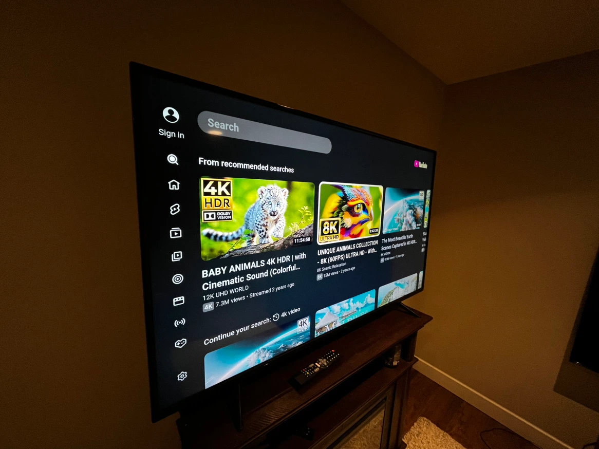 RCA 58 inches Smart Tv 4K UHD - photo 4