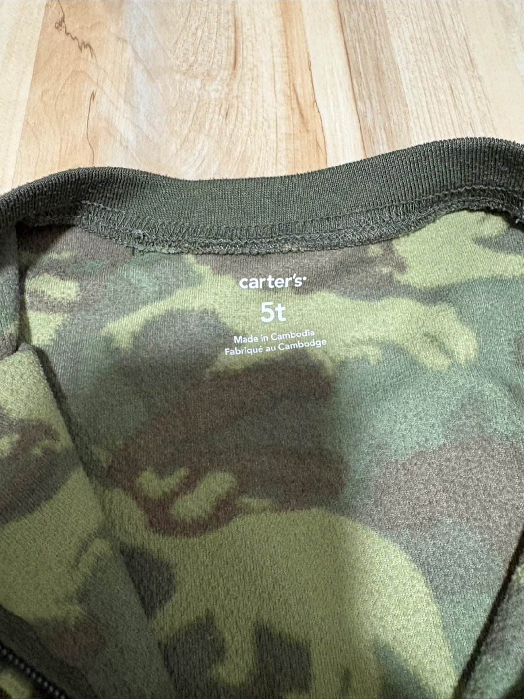 Carter's dinosaur print fleece sleeper size 5T - photo 2