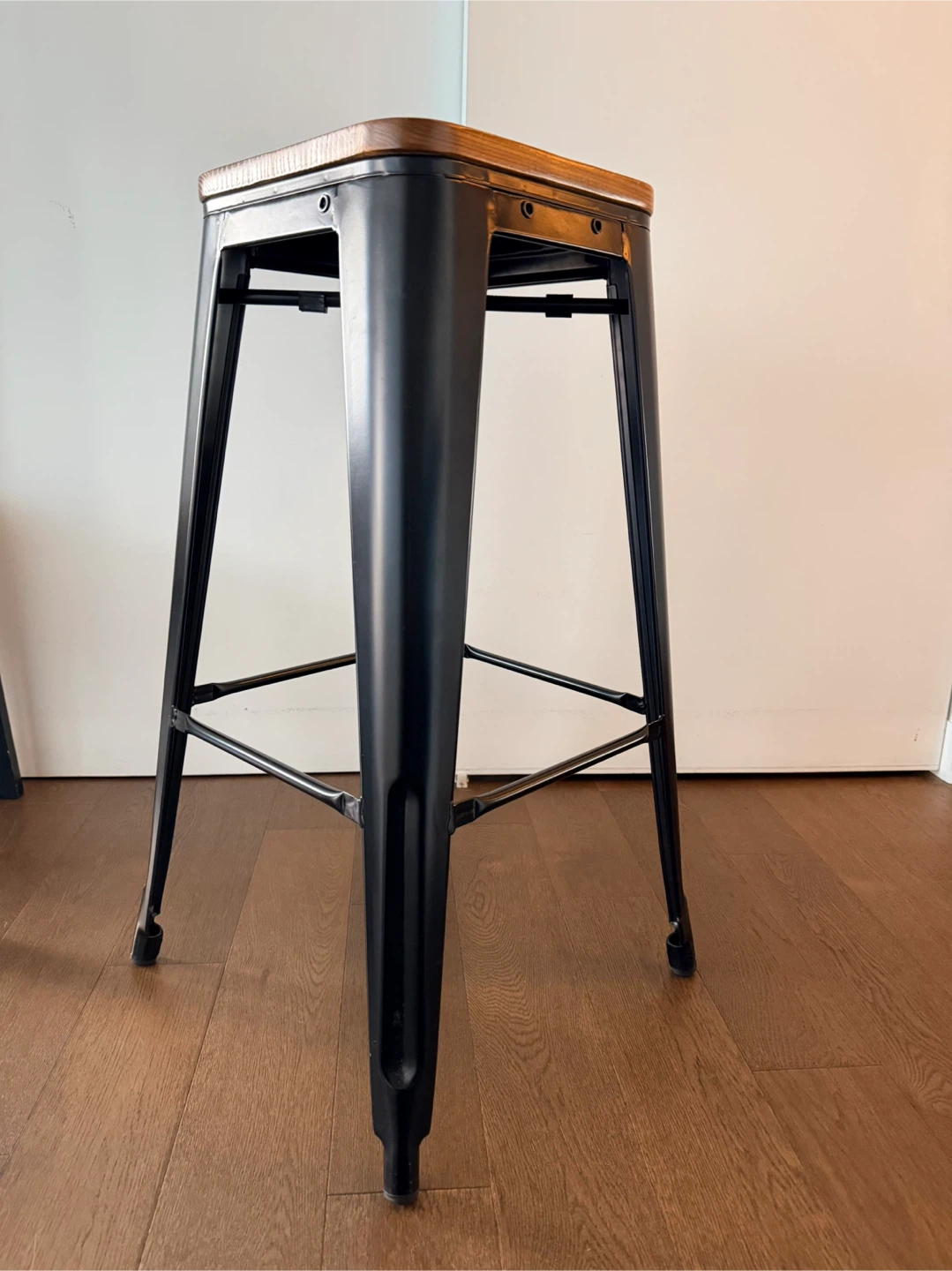 Wazo Industrial style bar stool