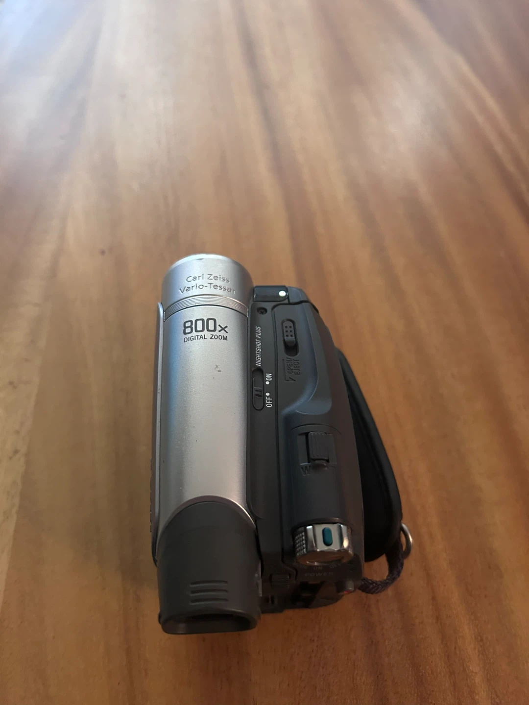 Sony Handycam DCR-HC28 Camcorder - photo 4