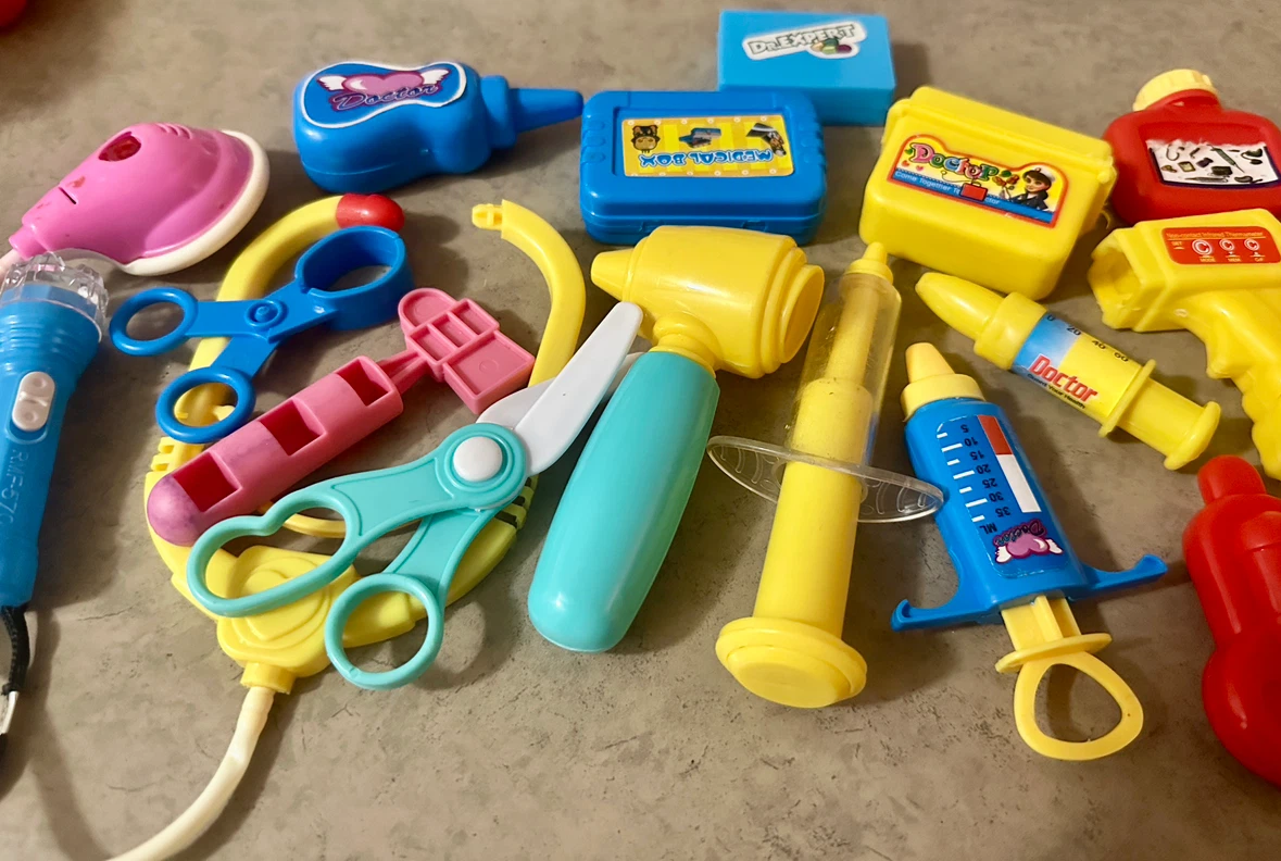Kids Doctor Play Set - photo 2