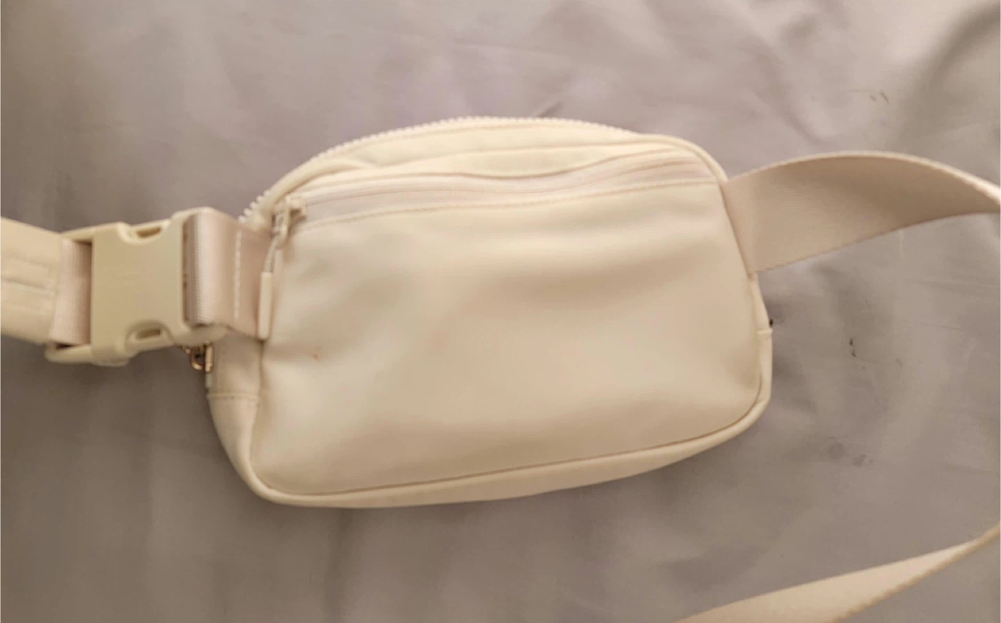Lululemon Beige Bag - photo 2