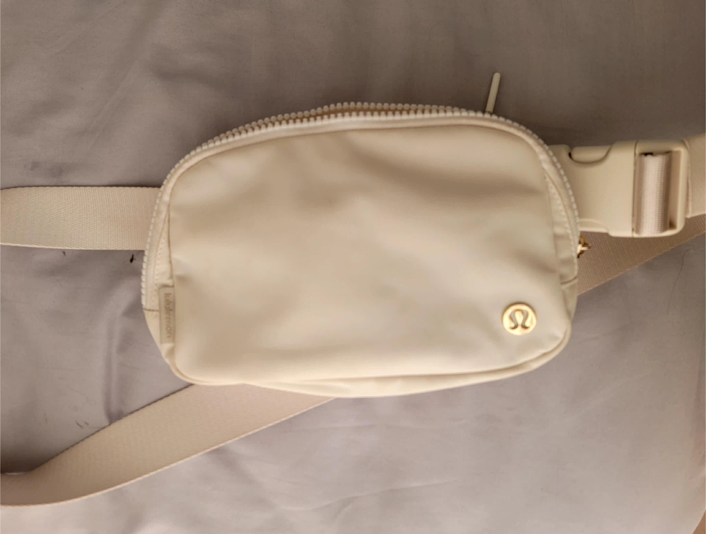 Lululemon Beige Bag
