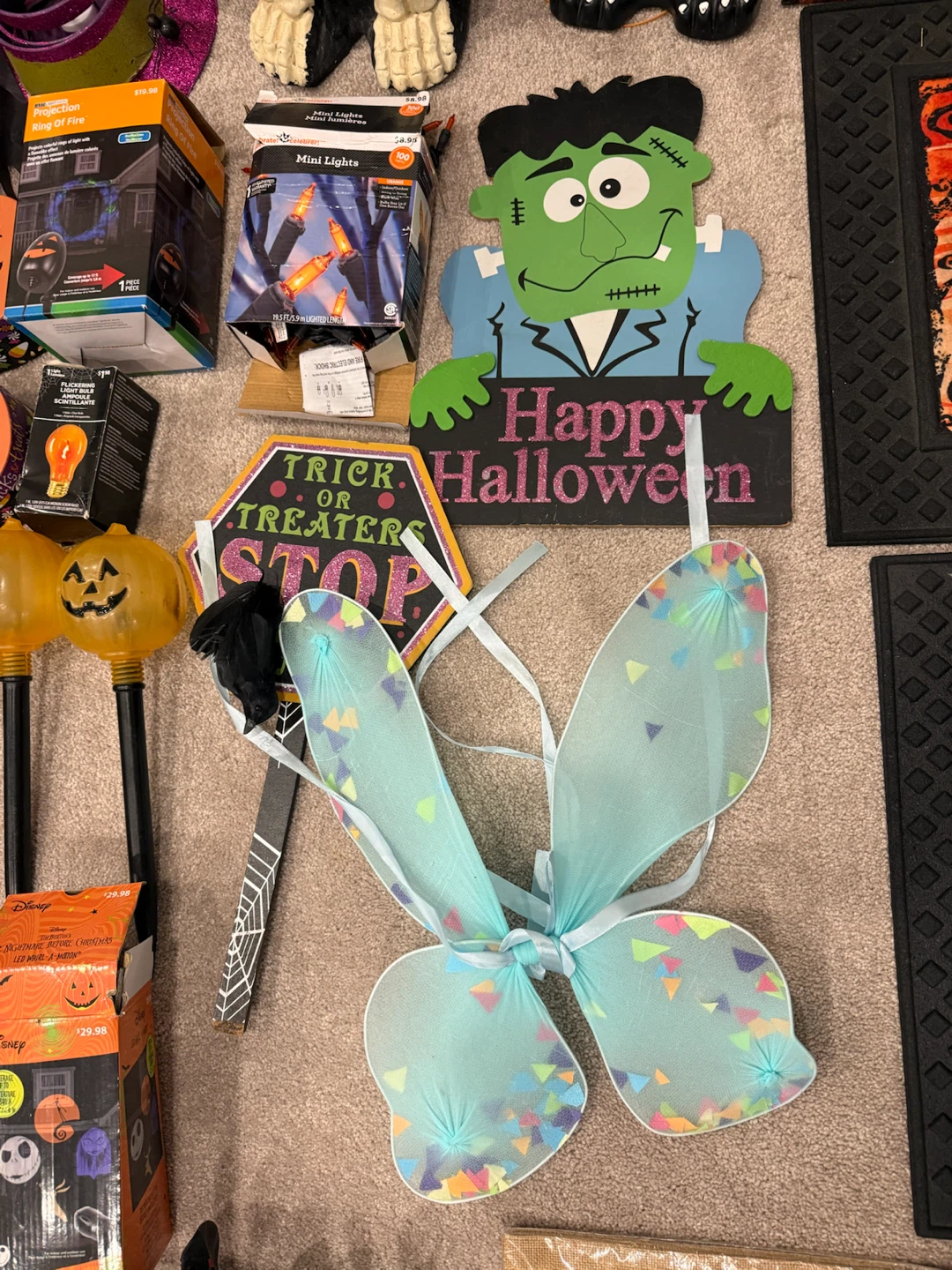 Large Halloween Decor and Party Supplies Lot - photo 2