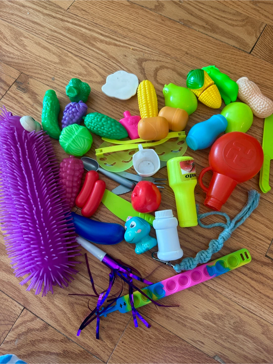 Assorted Kids Toy Bundle - photo 2