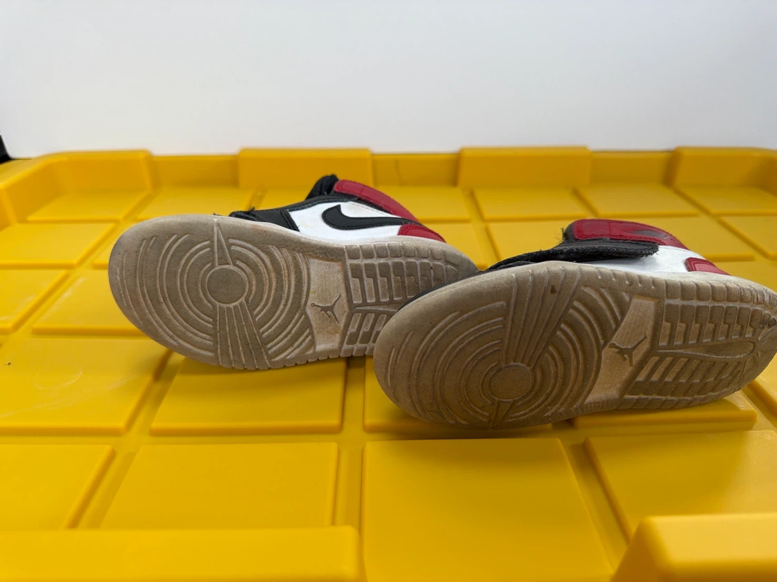 Nike Air Jordan Sky Jordan 1 Toddler Shoes size 9c - photo 2