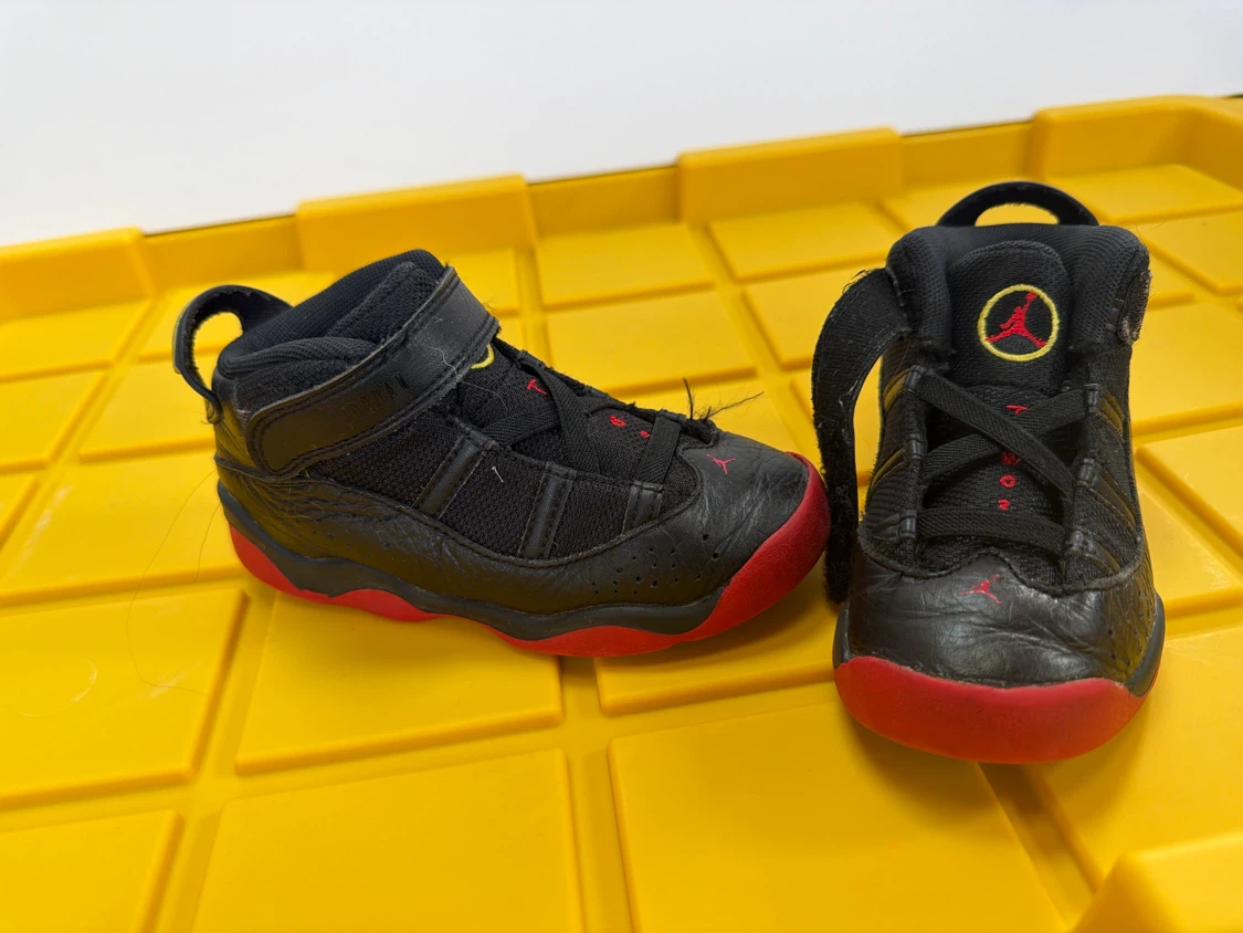 Toddler Jordan 6 Rings Black and Red Sneakers size 10c