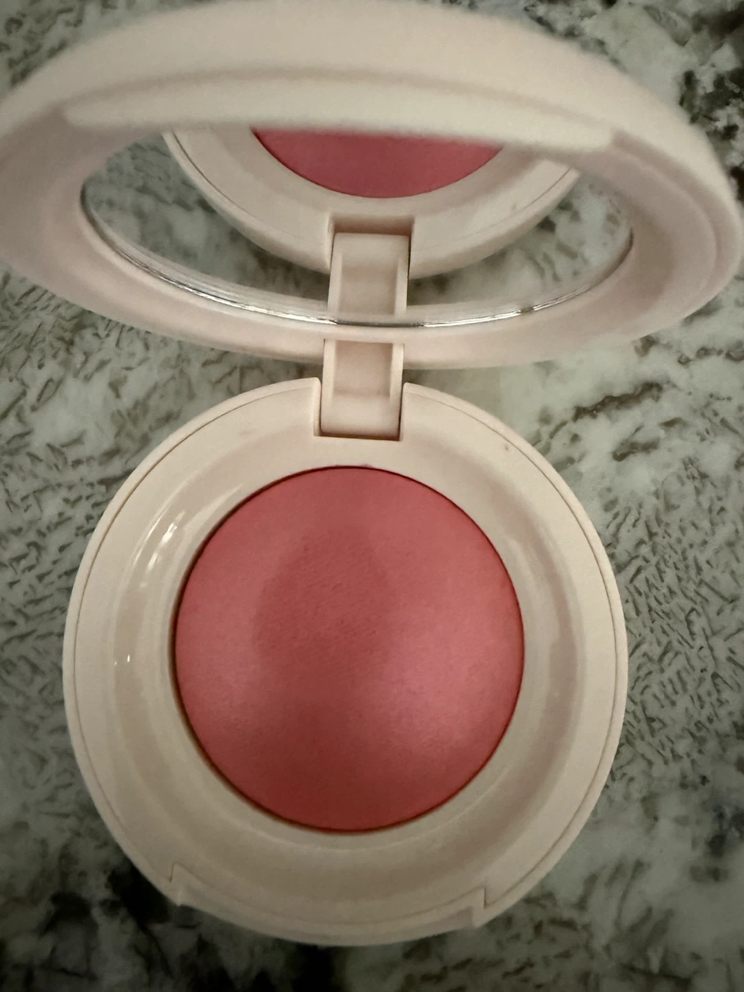 Rare Beauty Soft Pinch Luminous Blush Happy - photo 3