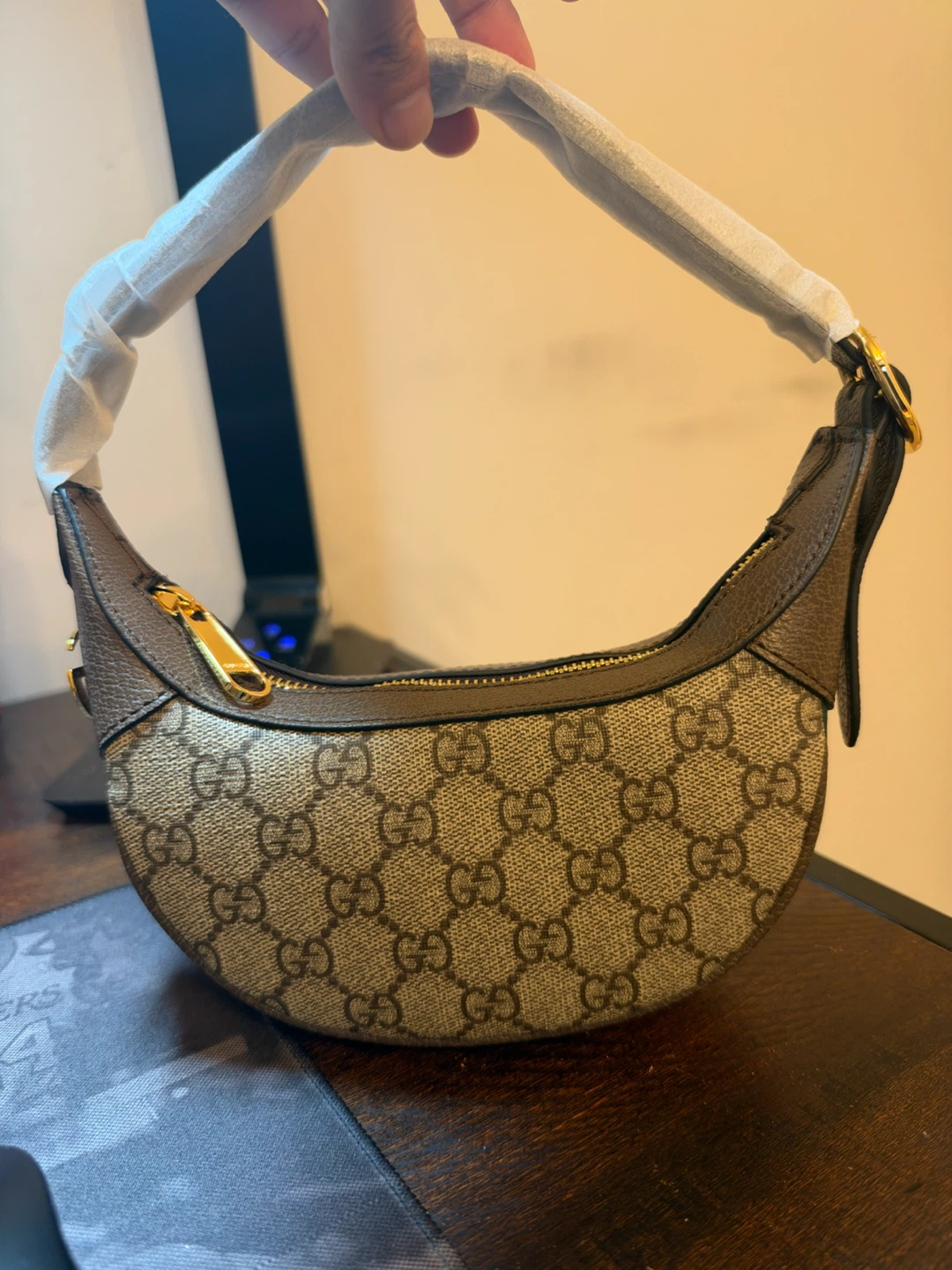 Gucci Ophidia GG Supreme Mini Bag