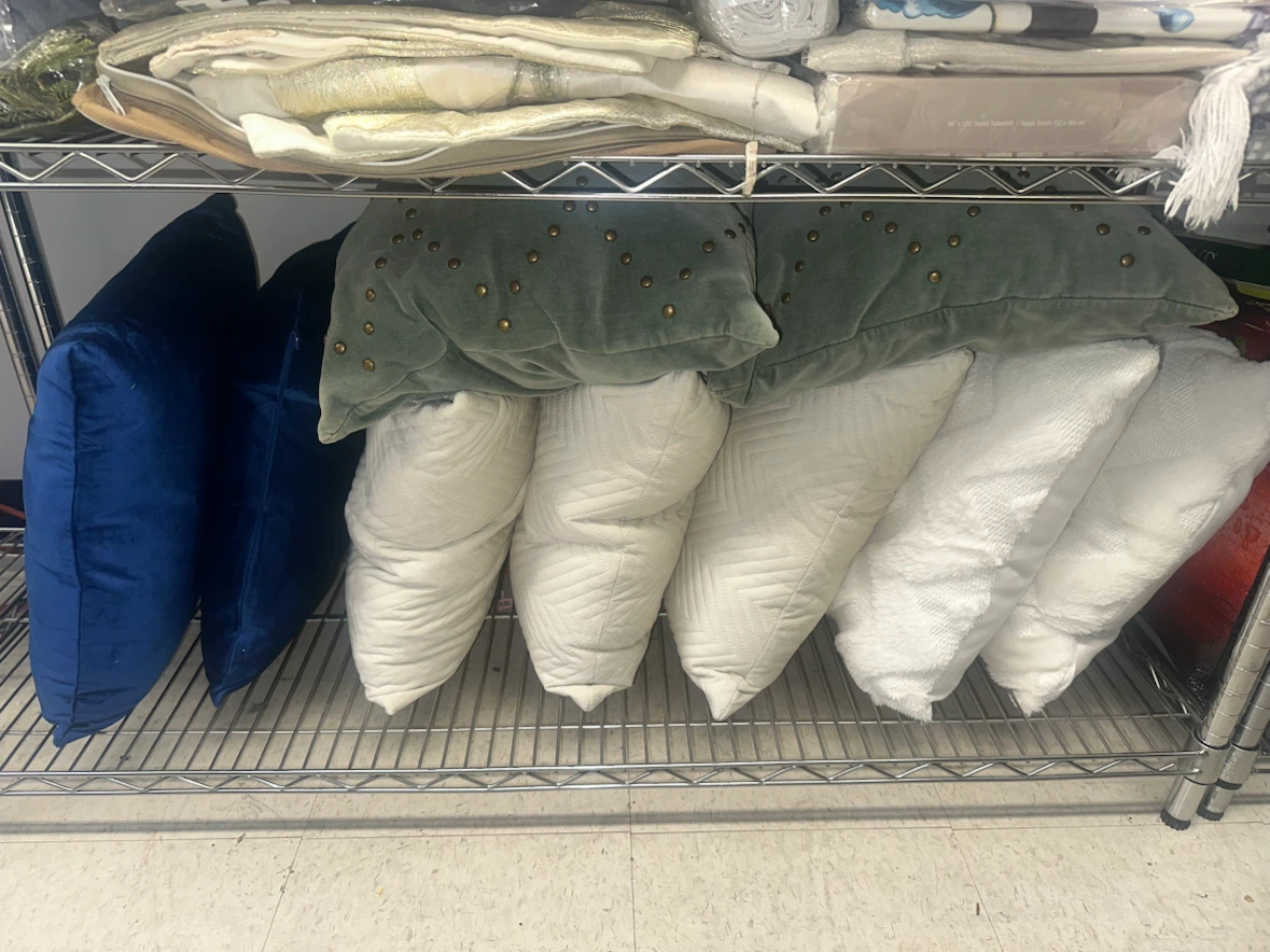 Shelf Full of Linen - photo 4