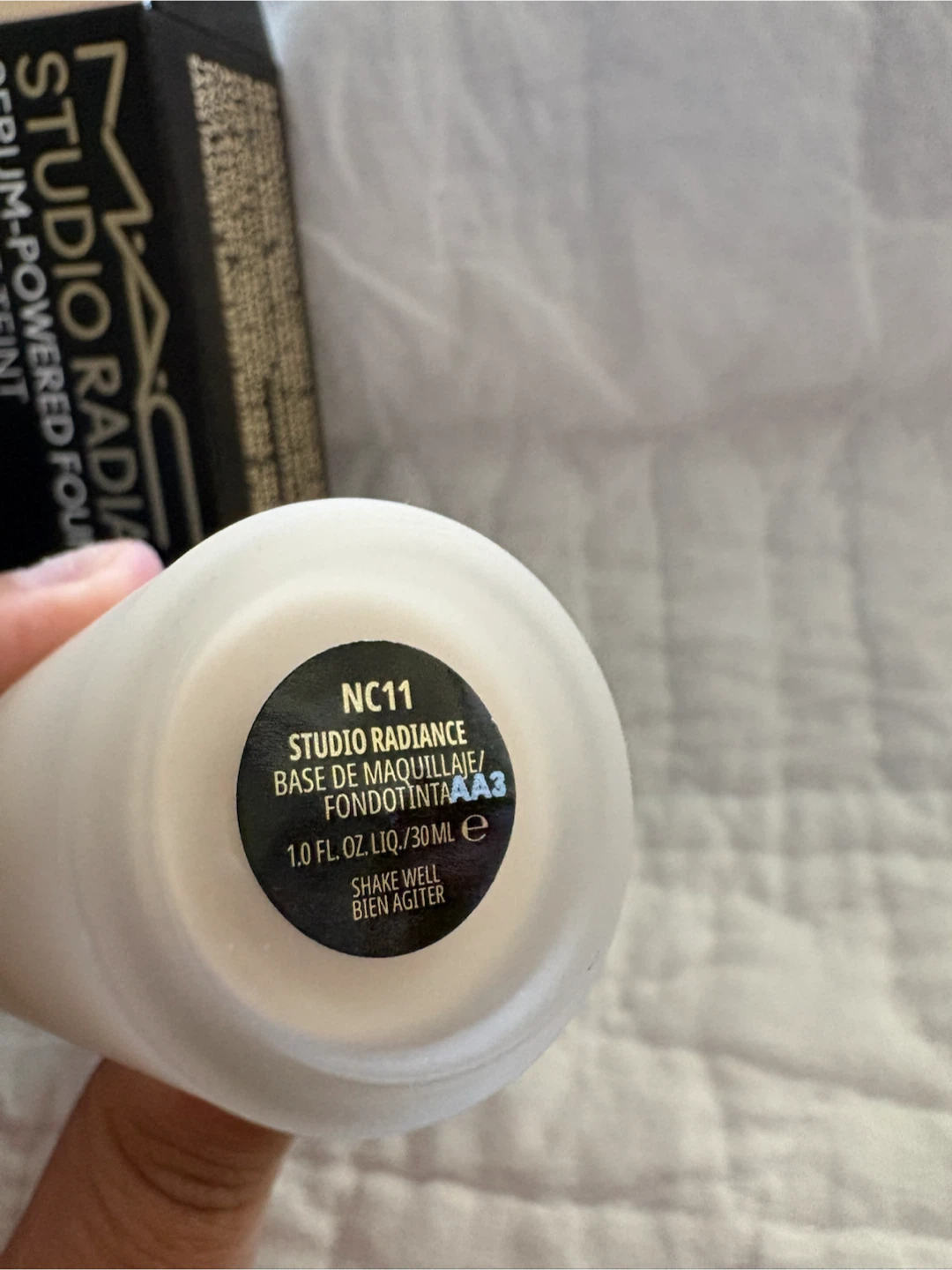 MAC Studio Radiance Serum-Powered Foundation - NC11 - photo 2