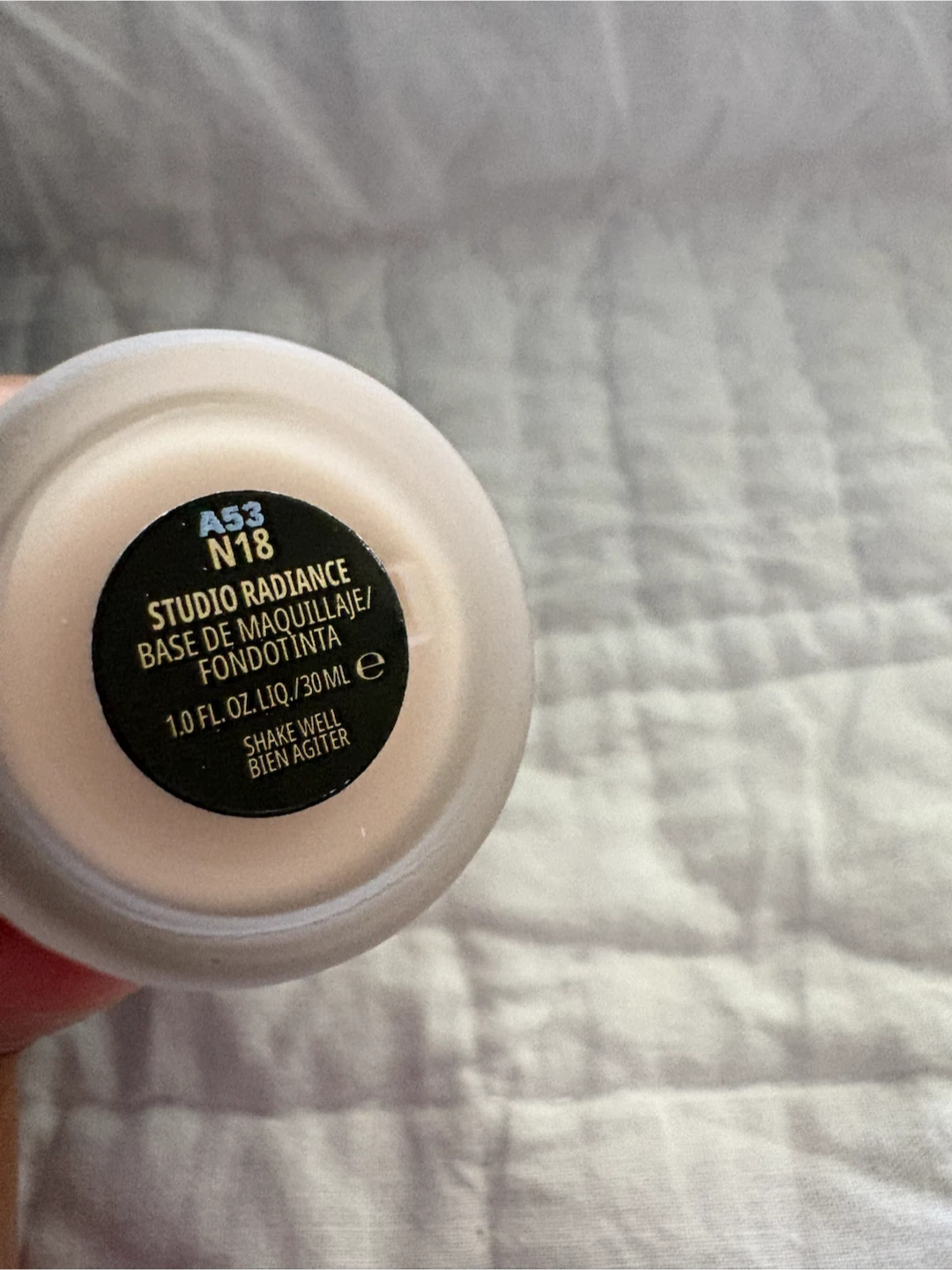 MAC Studio Radiance Serum-Powered Foundation N18 - photo 2