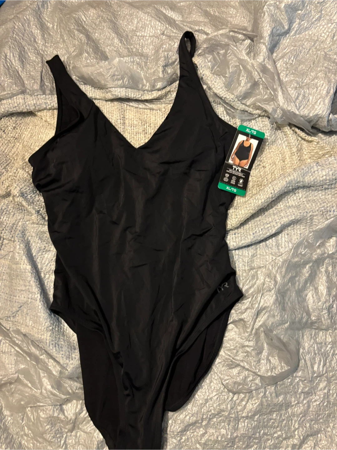 TYR Black One Piece Swimsuit XL