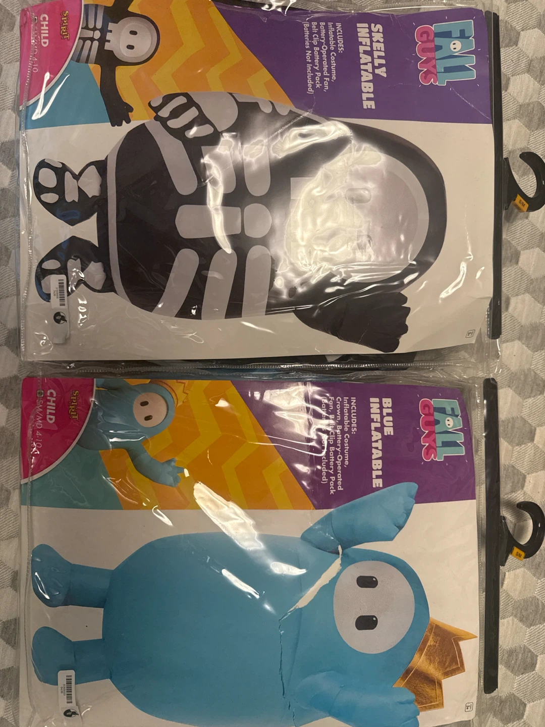 Fall Guys Inflatable Costumes (Skelly & Blue)