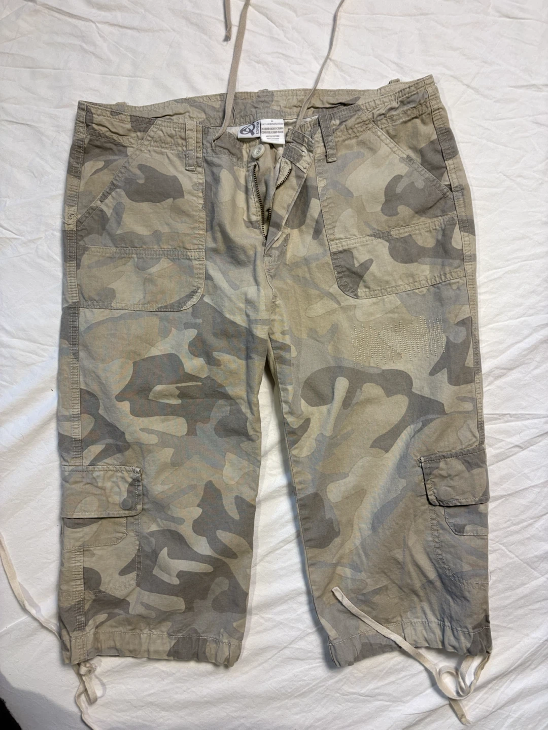 Quincy Camo Cargo Capri Pants Size 11