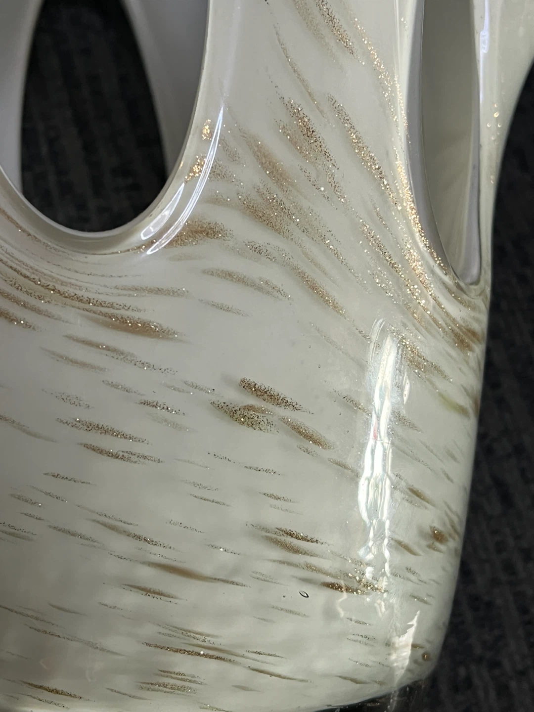 White Art Glass Vase with Gold Accents - photo 3