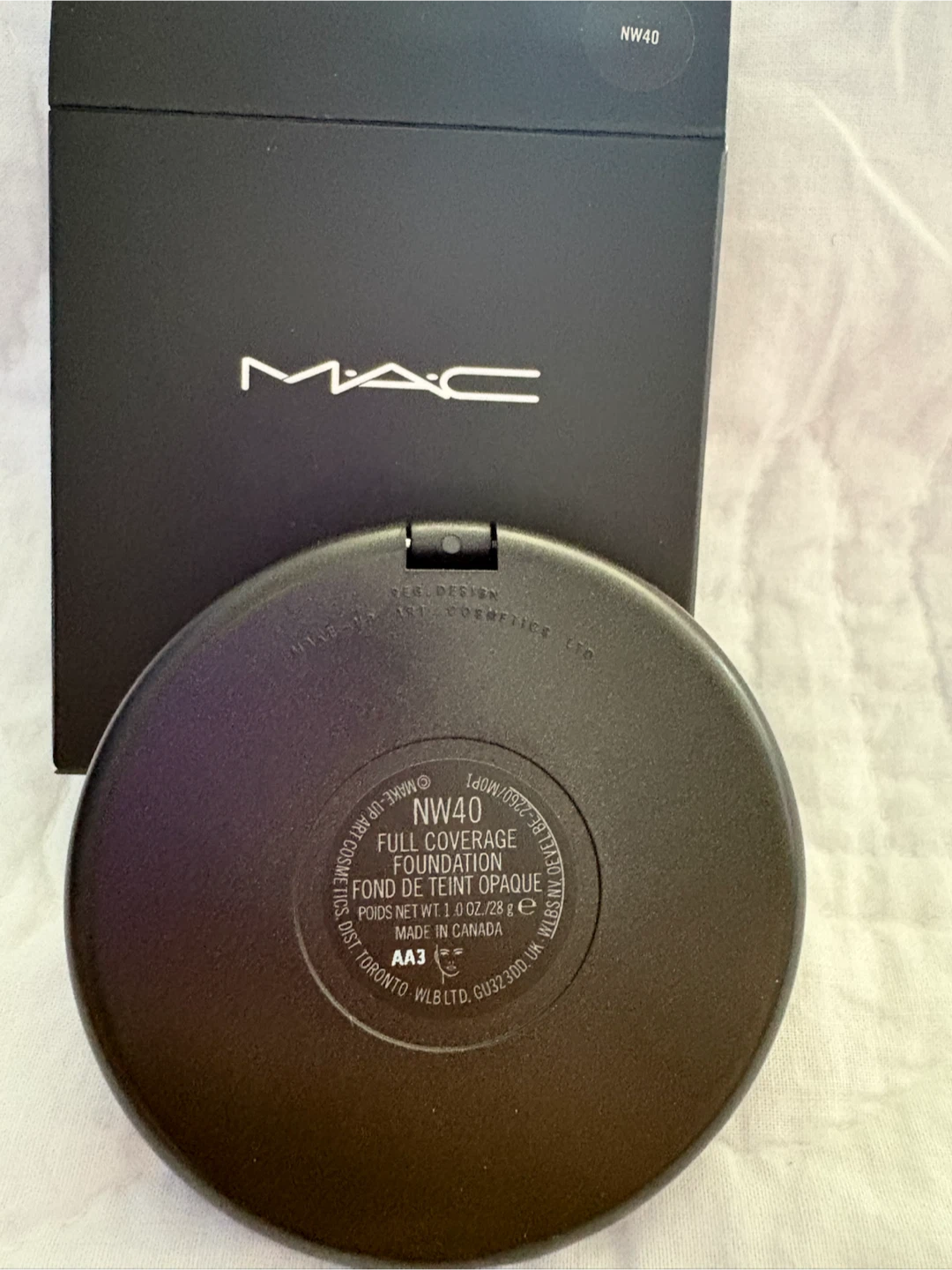 MAC Full Coverage Foundation NW40 - photo 2
