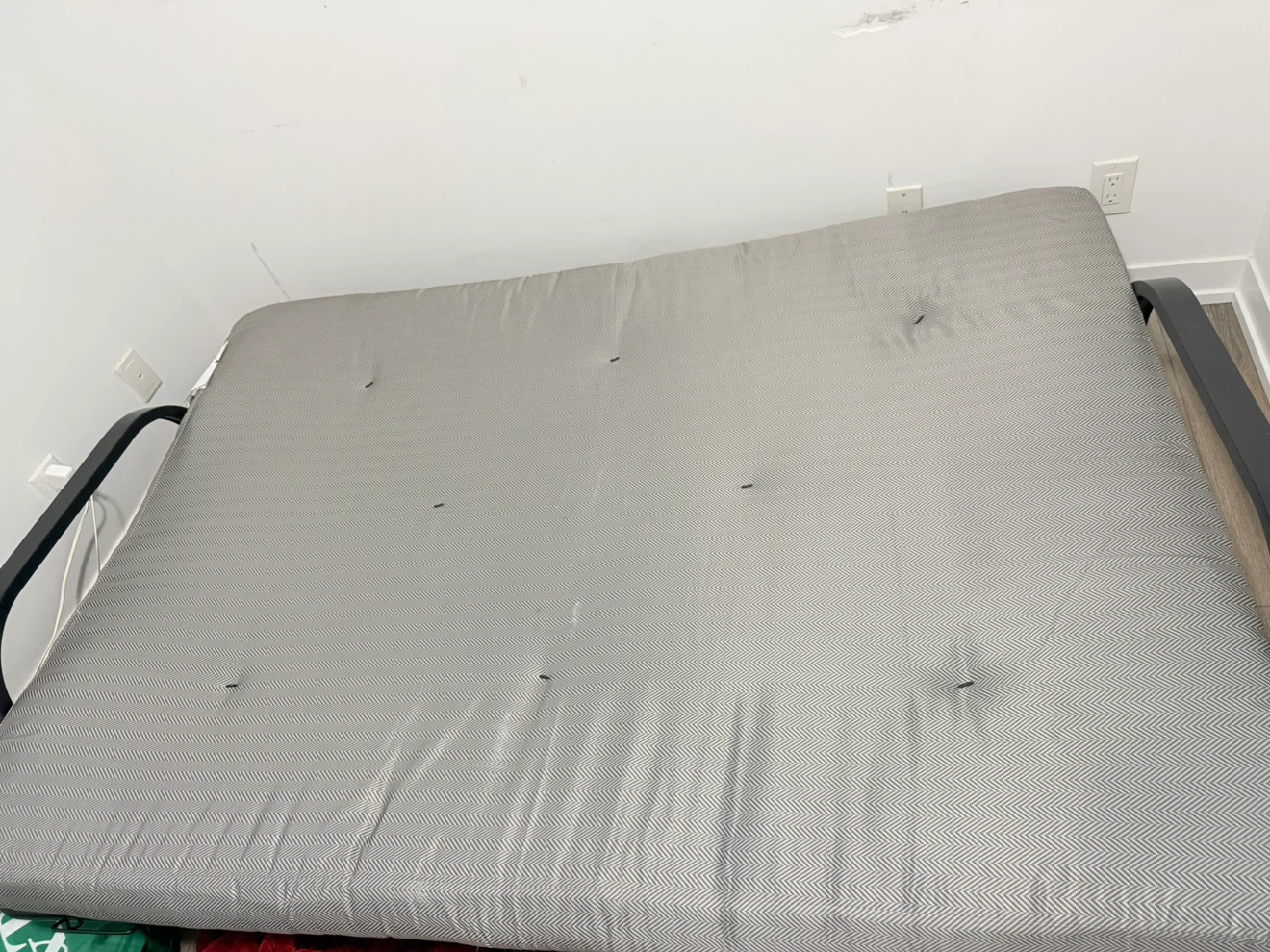 Black Metal Futon with Grey Mattress - photo 4