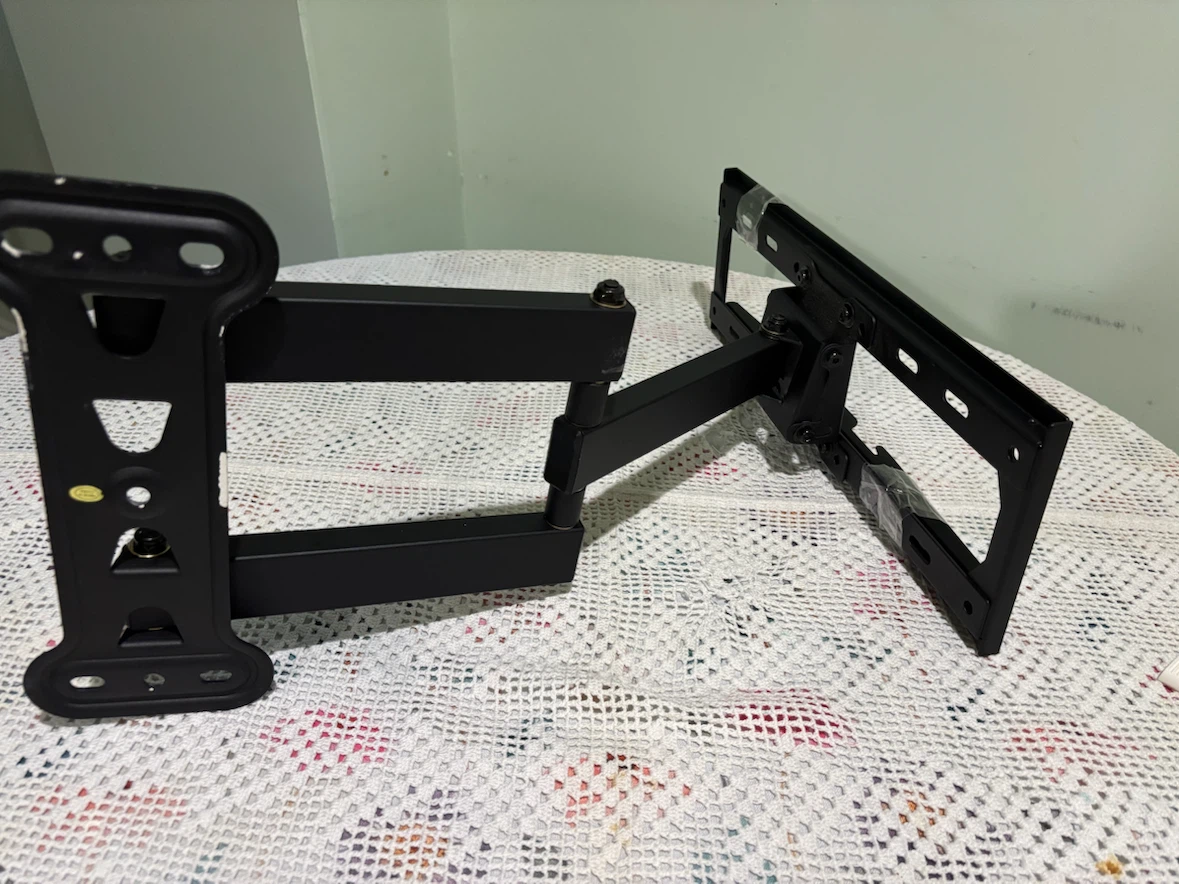 Full motion Wall mount - photo 2