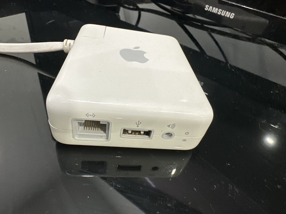 Apple AirPort Express Base Station