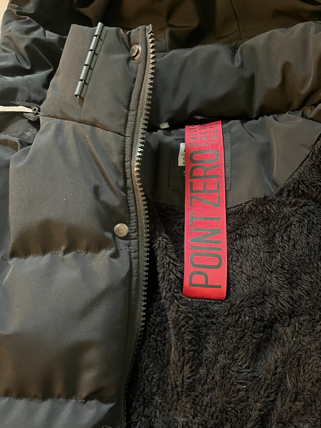 Point Zero Puffer Jacket - Black, Size Medium - photo 2
