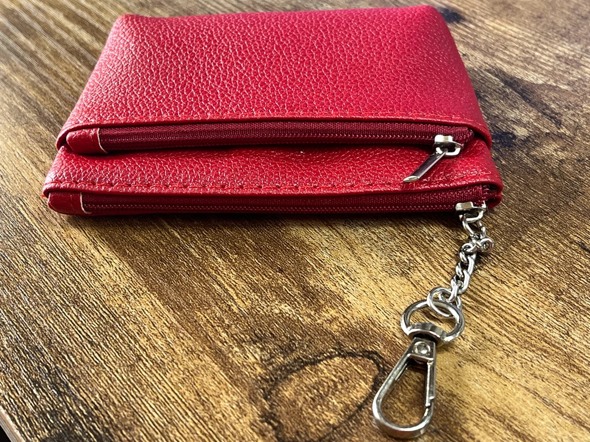 Red Pebbled  Key Pouch