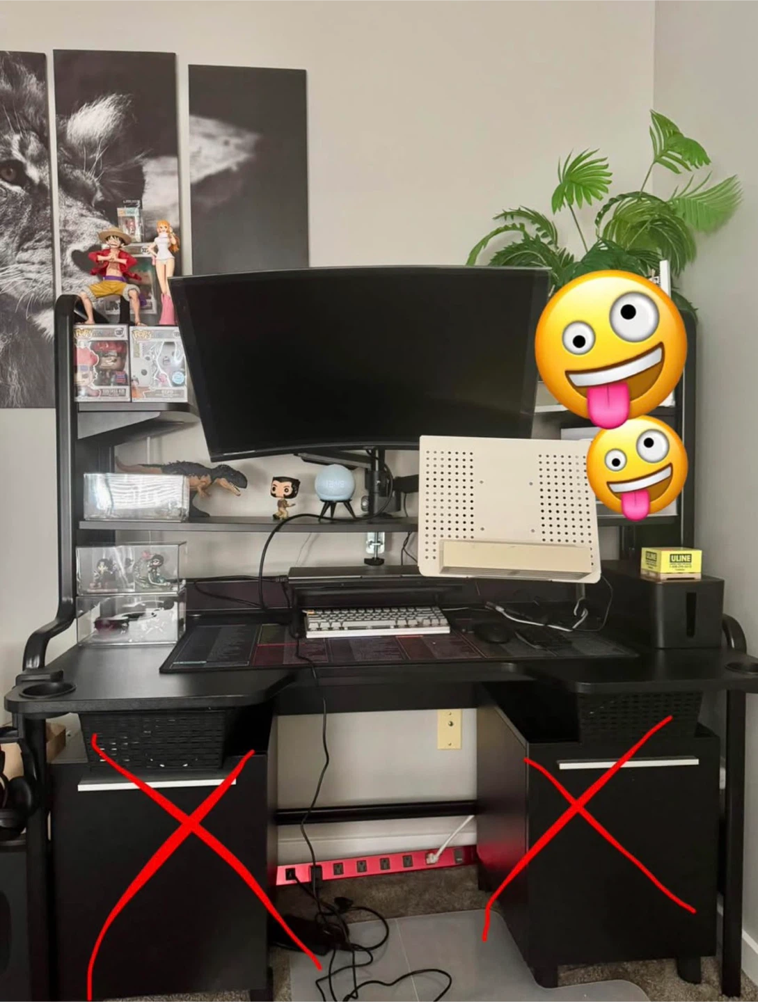 IKEA FREDDE Gaming Desk - photo 3
