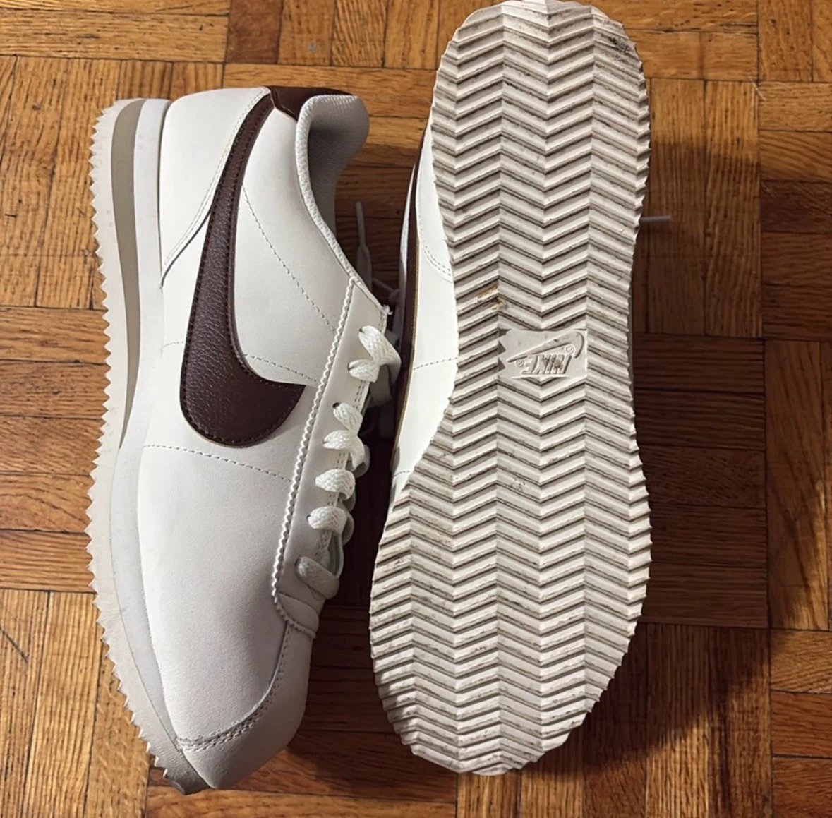 Nike Cortez White and Brown Sneakers - photo 2