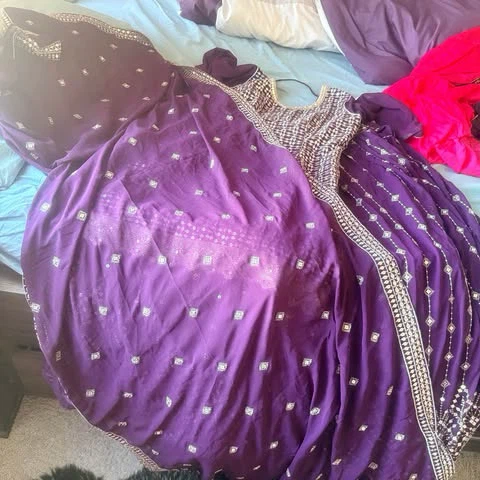 Two Traditional South Asian Outfits - photo 5