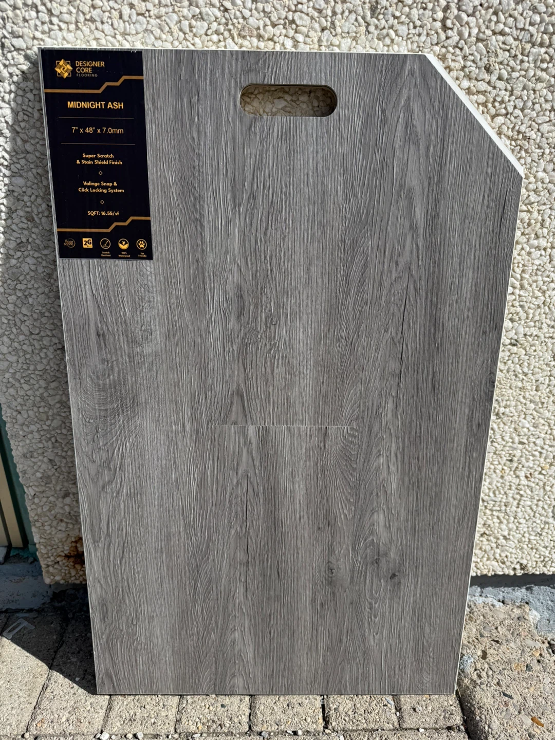 7mm vinyl flooring - $1.79/sf - photo 3
