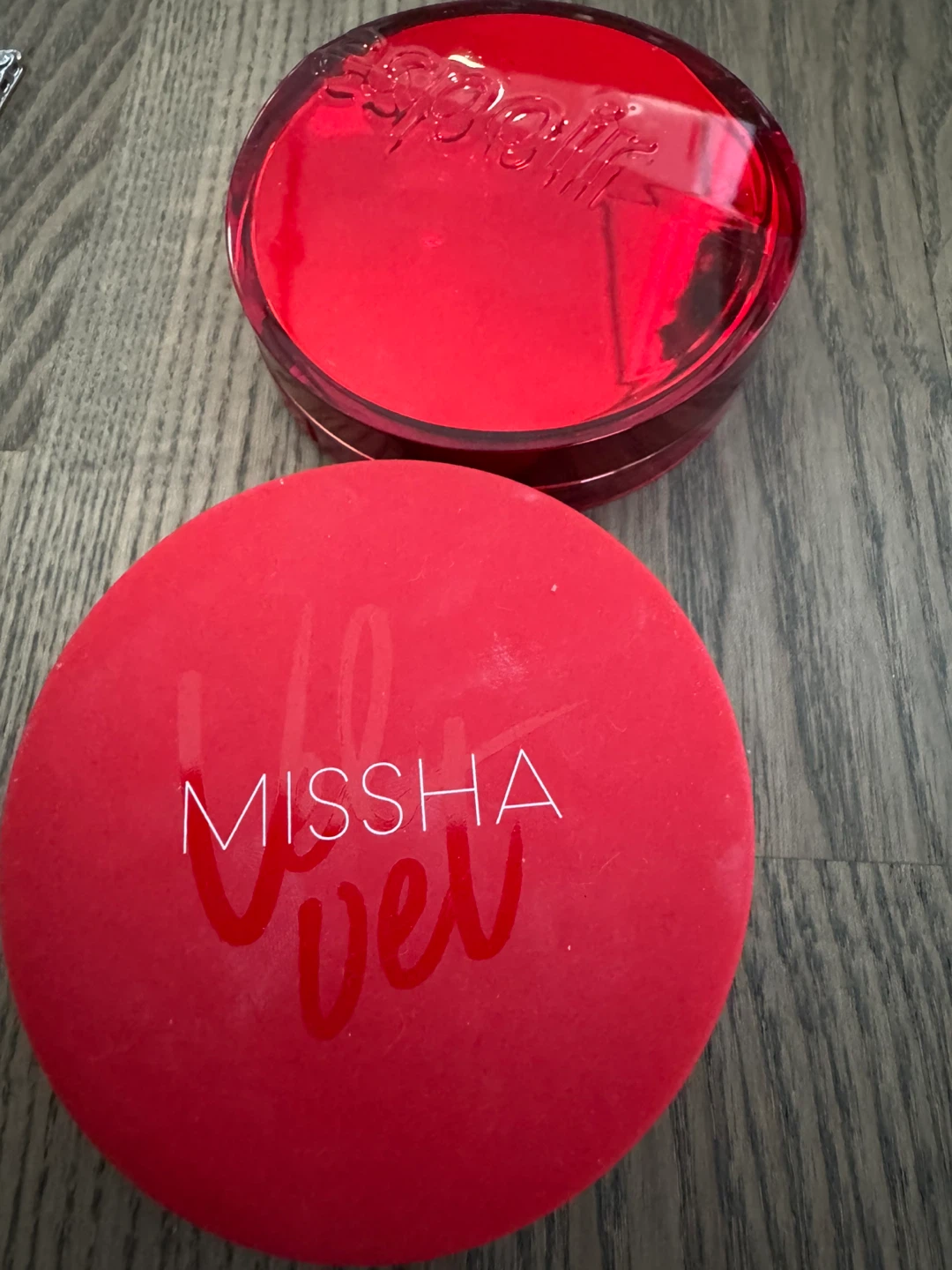 Slightly used bundle Missha Velvet and Espoir Red Compacts - photo 2