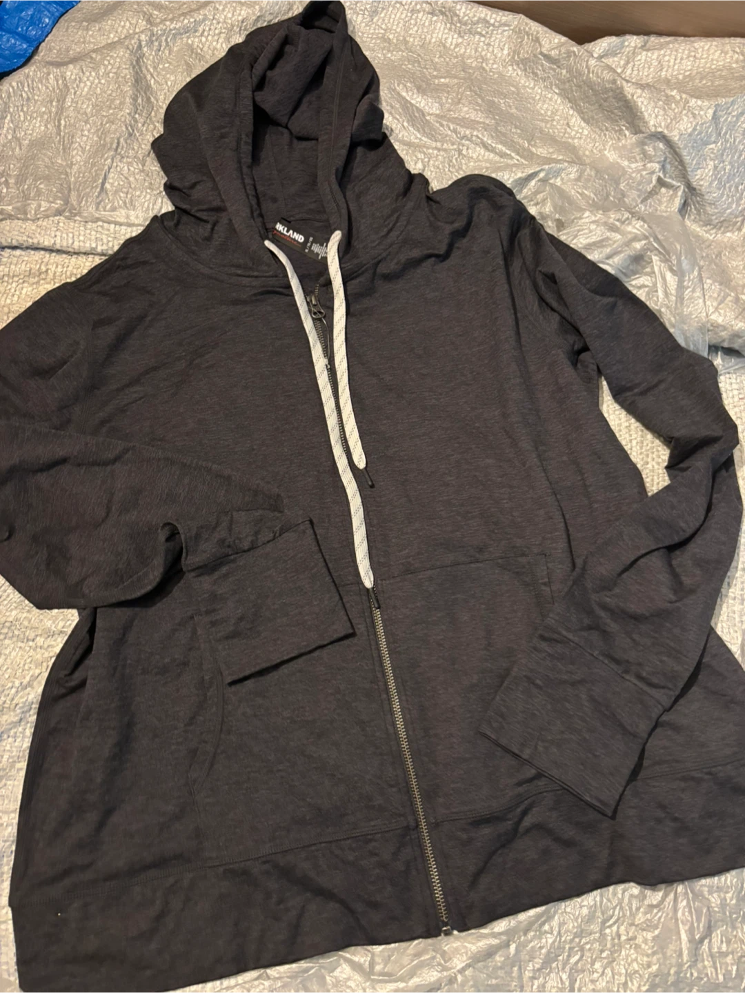 NWOT Kirkland Signature Ladies' Zip-up Hoodie XL
