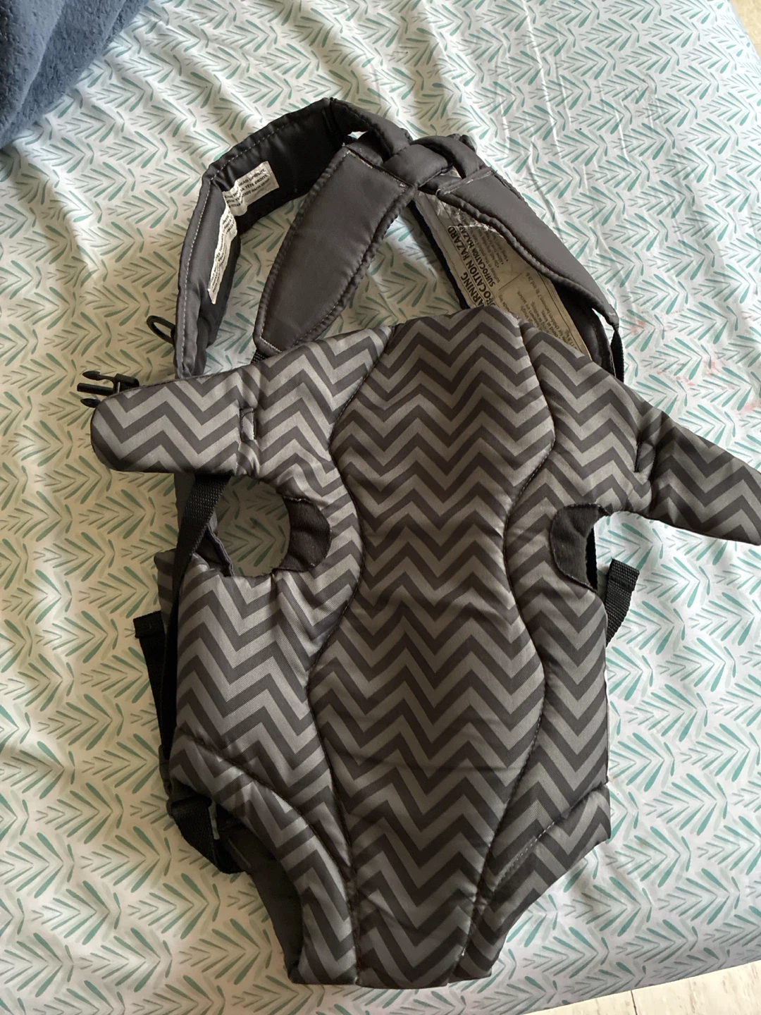 Infantino Baby Carrier - photo 2