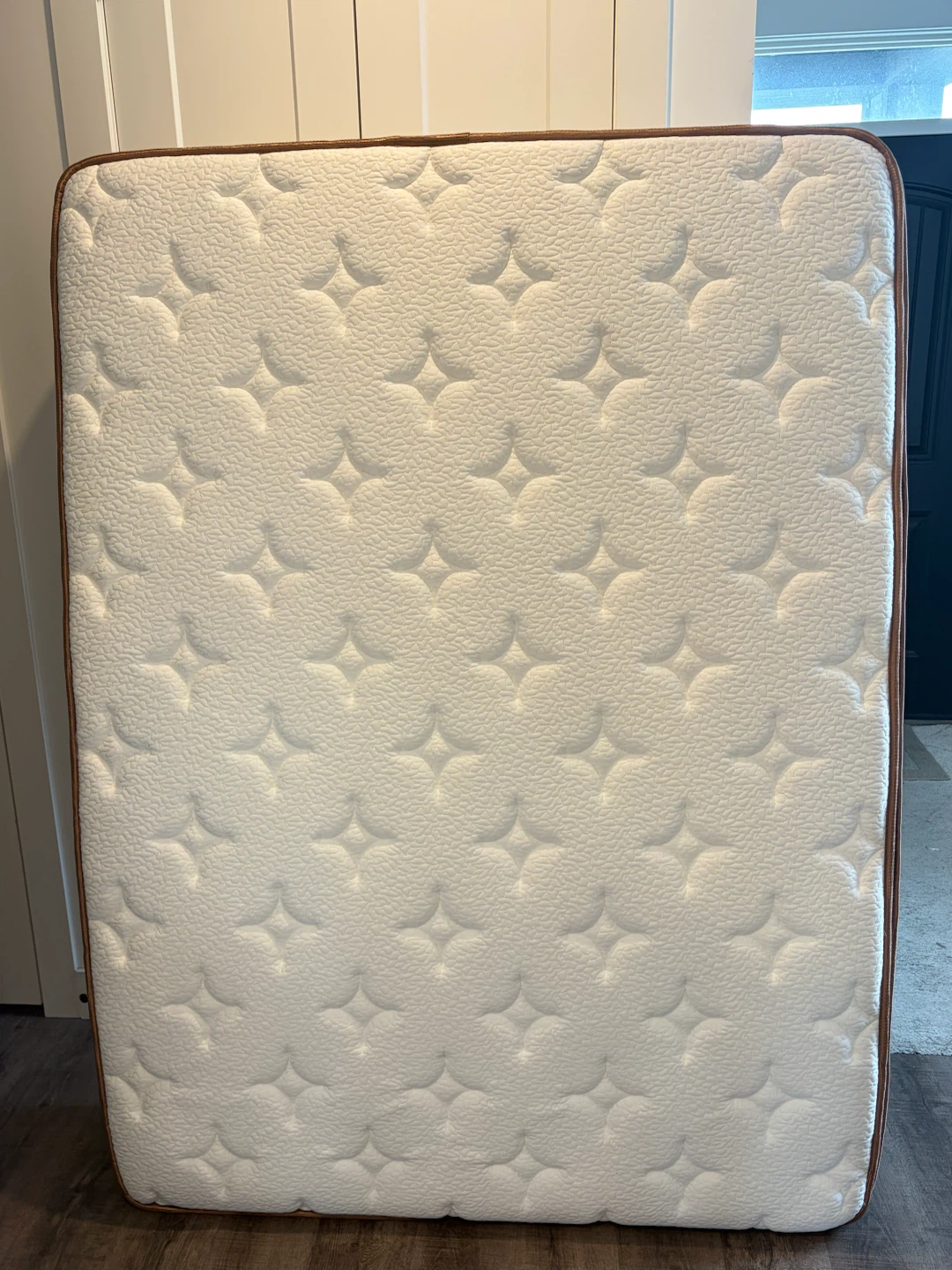 Bedstory full size mattress new - luxury comfort