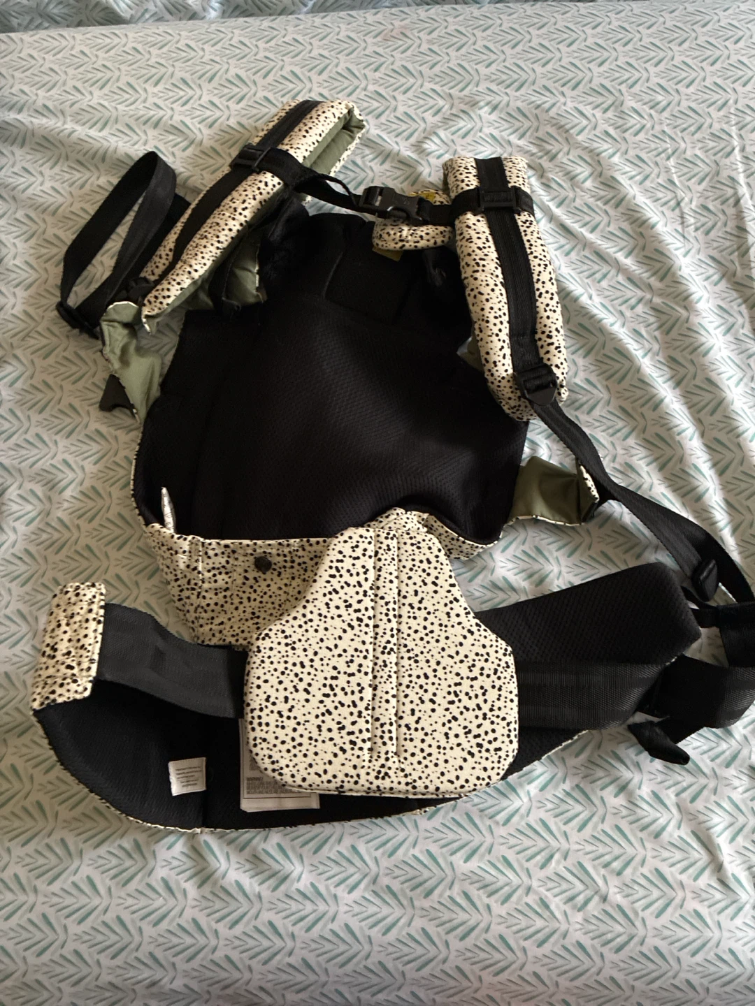 LILLEbaby Baby Carrier