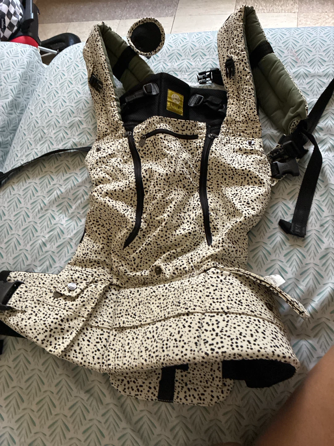 LILLEbaby Baby Carrier - photo 2