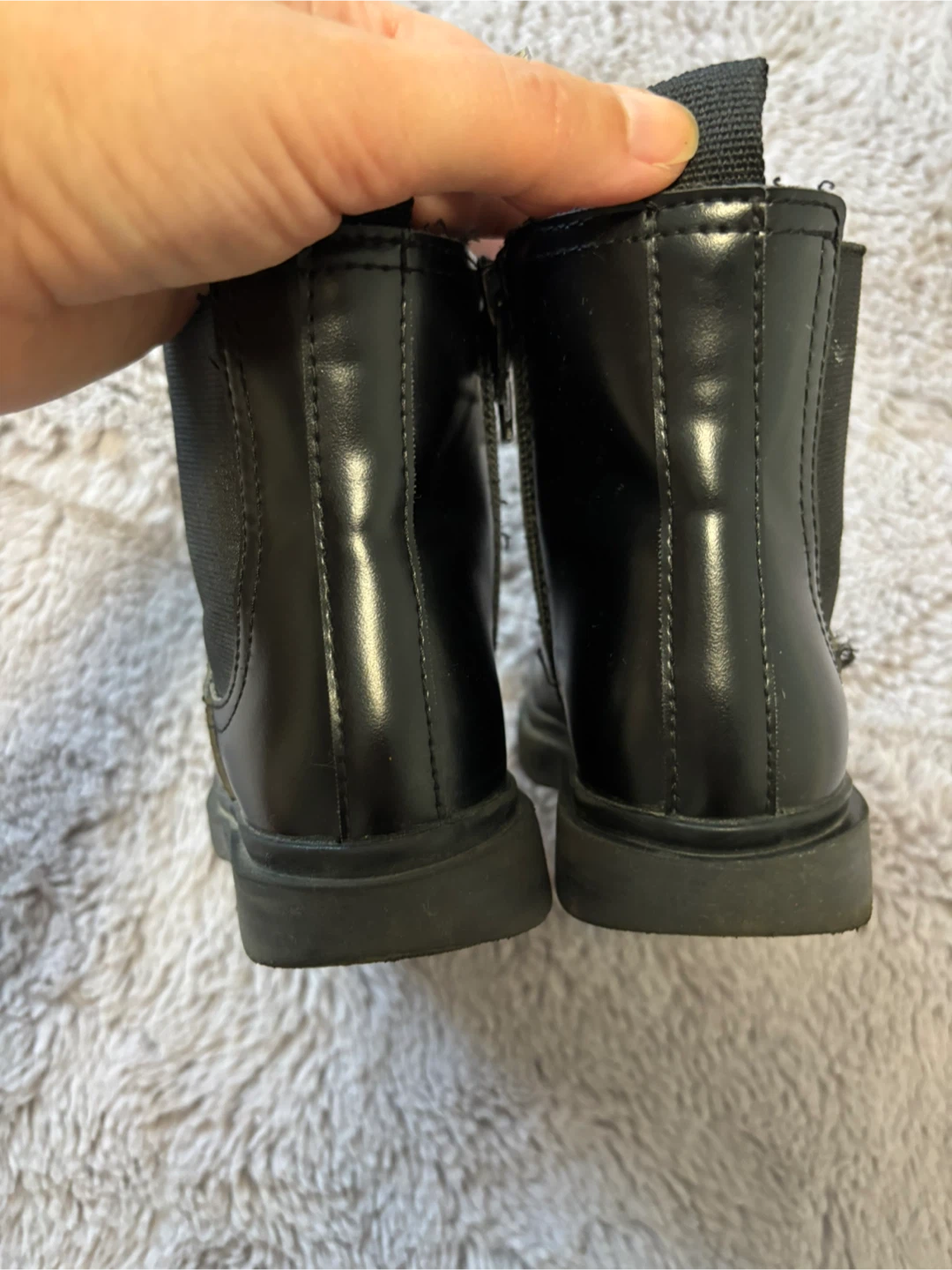 H&M Black Kids Boots Size 9 - photo 3