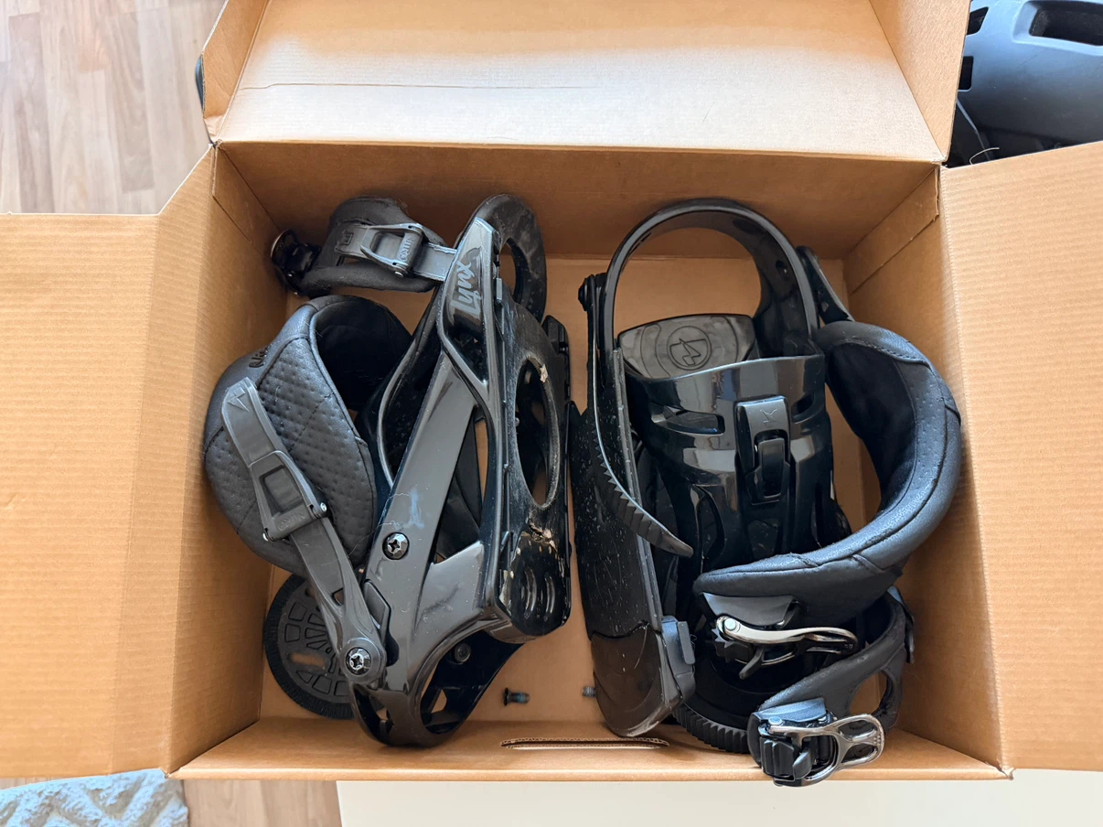 Rossignol Diva Snowboard with Nitro Boots and Bindings