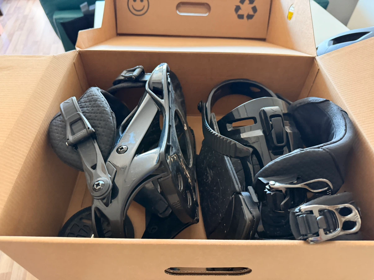 Rossignol Diva Snowboard with Nitro Boots and Bindings - photo 2