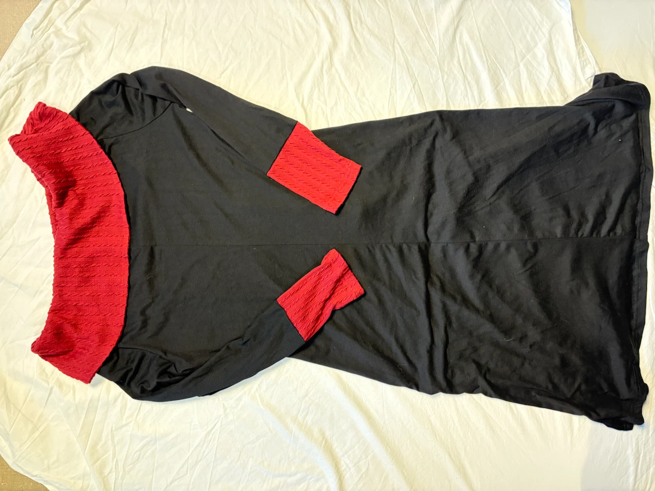 Black and Red Long Sleeve Dress - photo 3