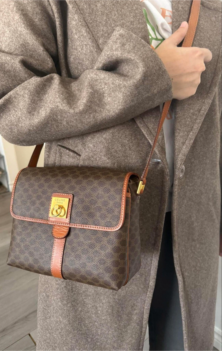 Celine Paris Triomphe Crossbody Bag - photo 4