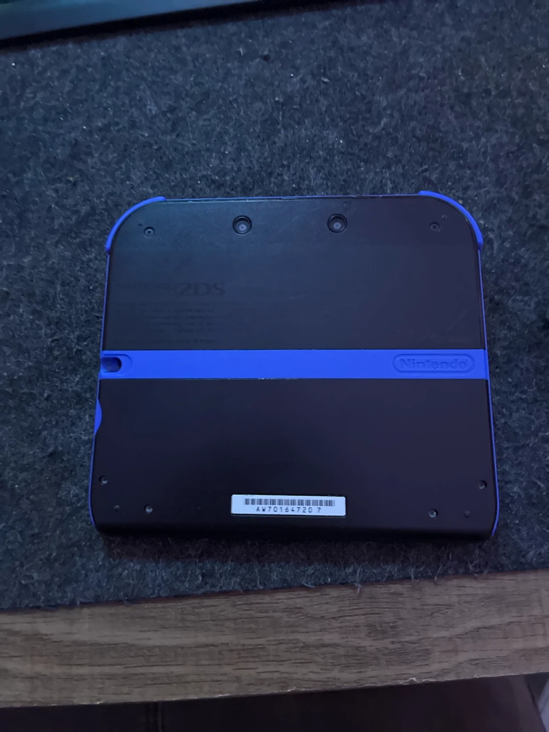 Nintendo 2DS Black and Blue Handheld Console - photo 2