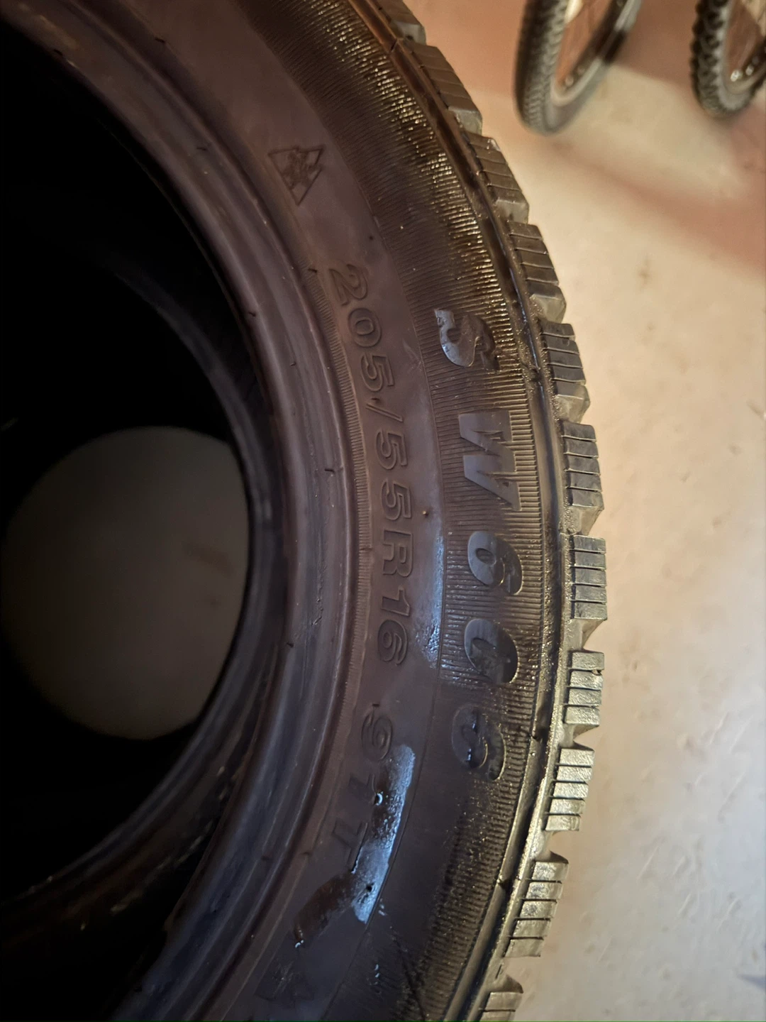Set of 4 Westlake SW606 Winter Tires 205 55 16 - photo 3