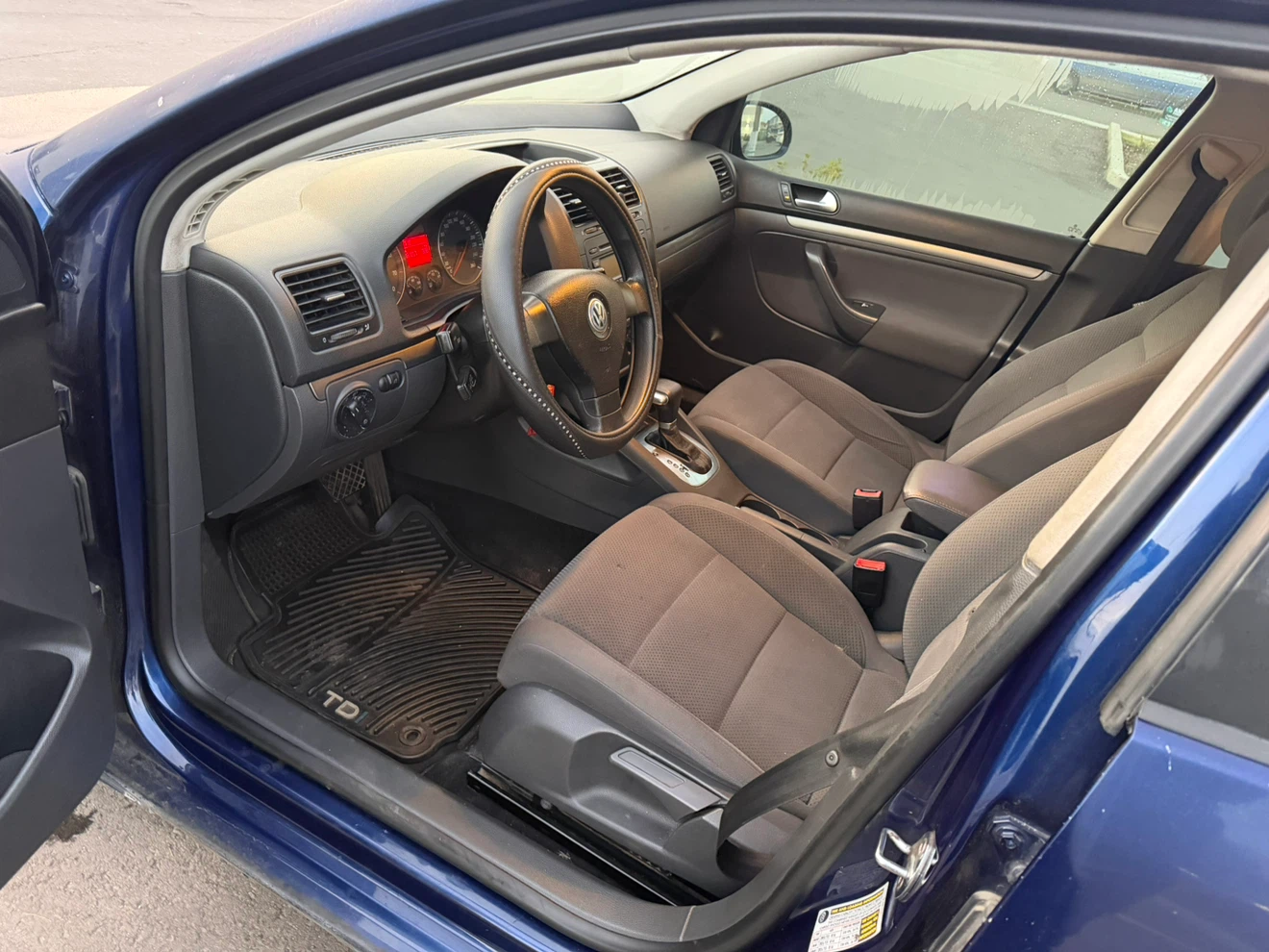 2008 Volkswagen Golf 2.5 Rabbit - photo 2